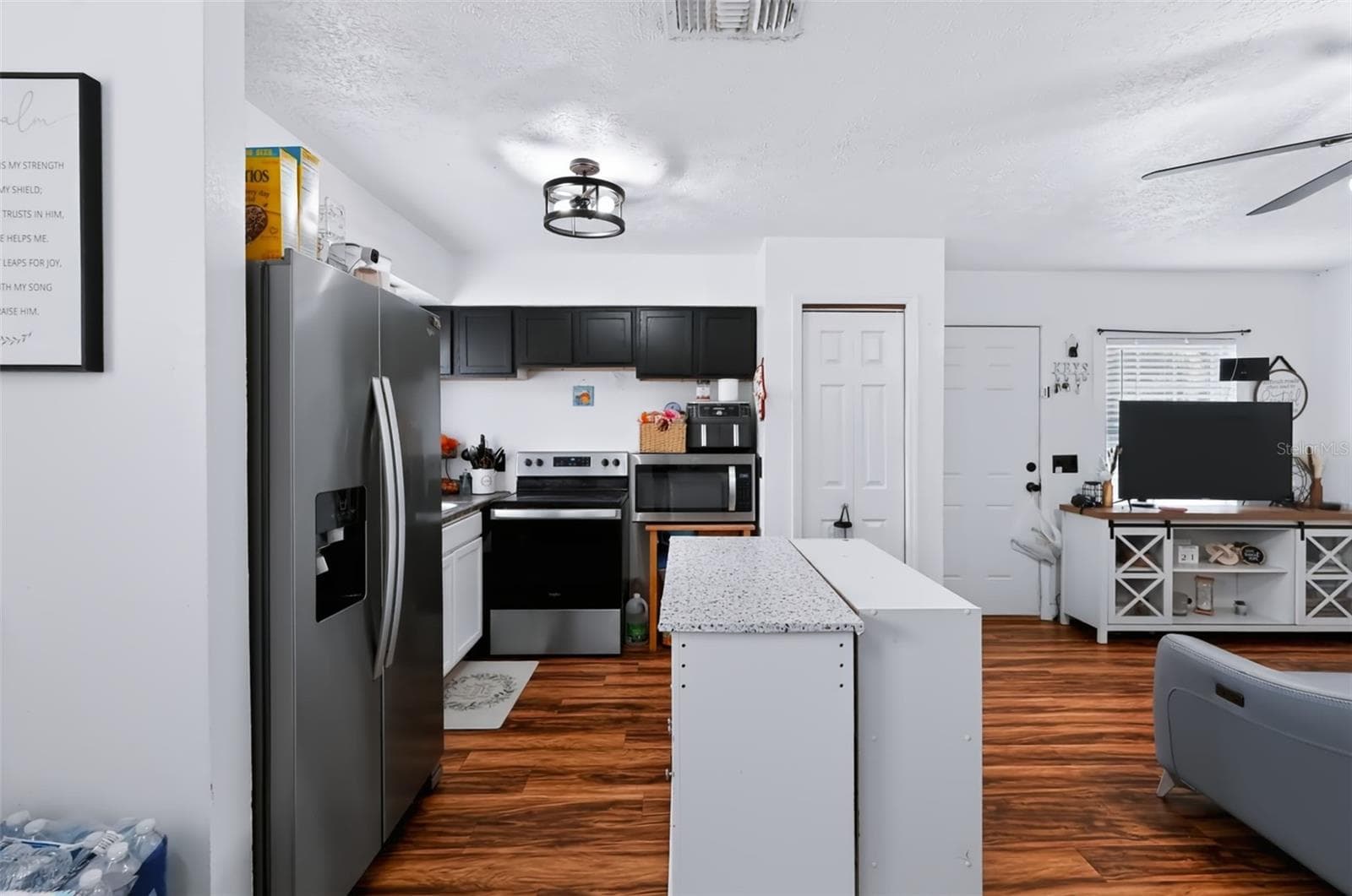 Single Family Residence at 2409 GIDDENS AVE, SEFFNER, photo 36 of 41