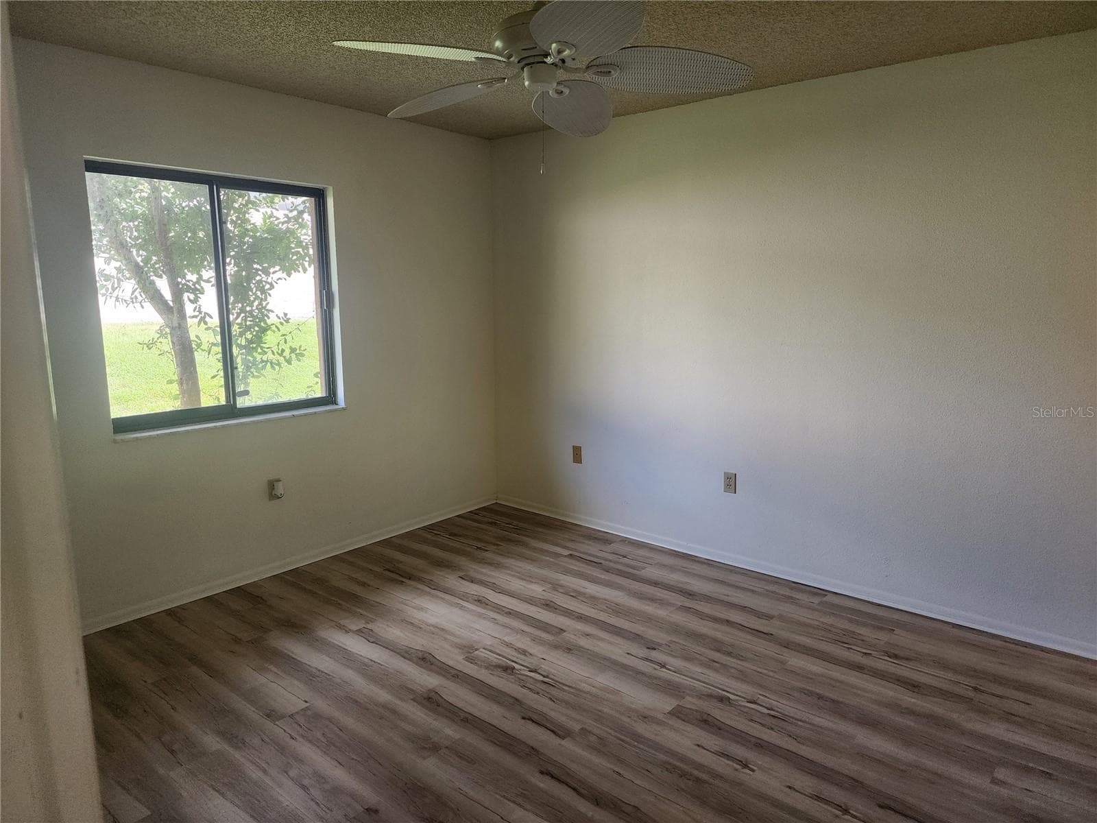 Condominium at 7517 GREYSTONE DR #N/A, HUDSON, photo 8 of 20