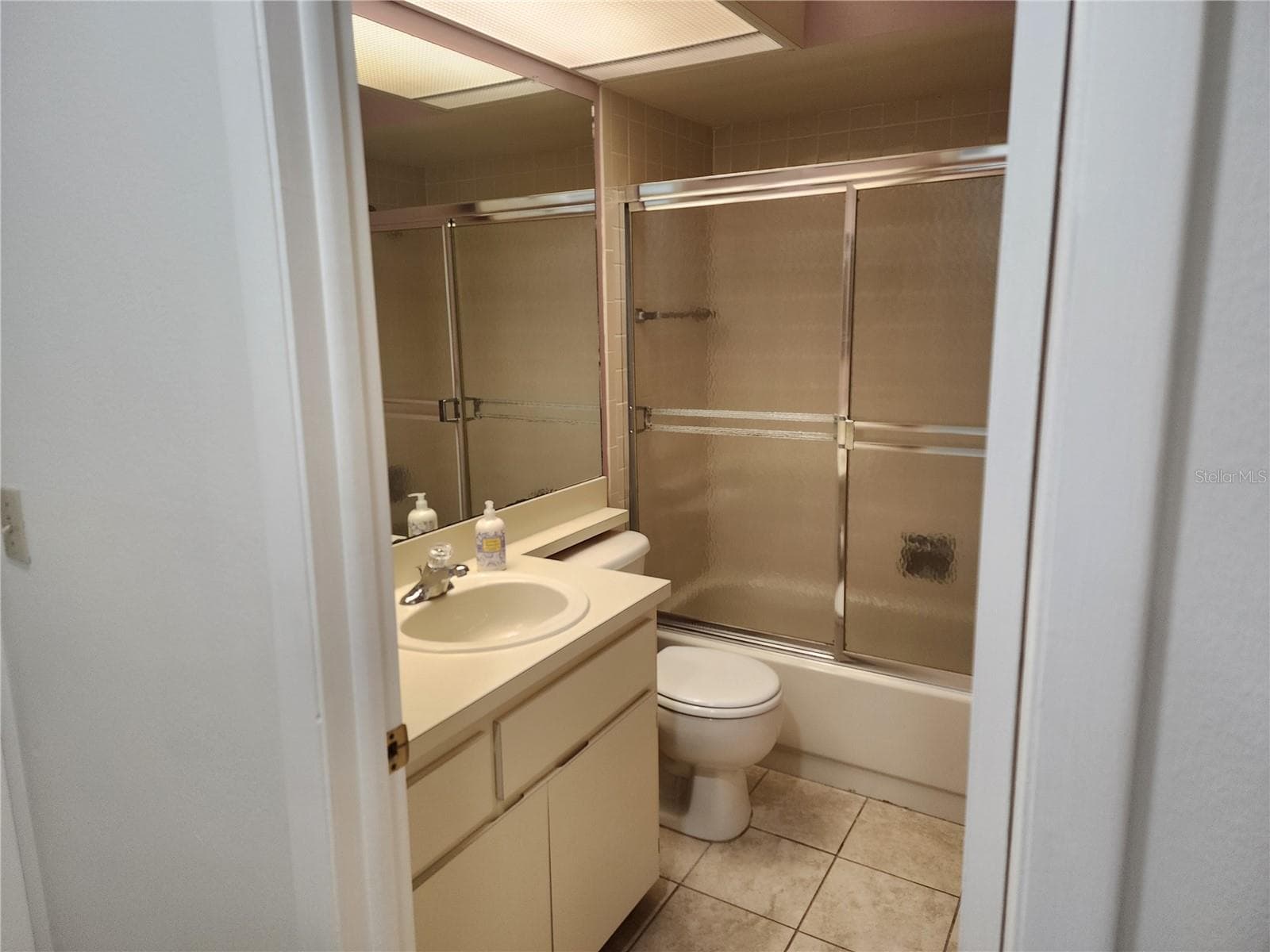 Condominium at 7517 GREYSTONE DR #N/A, HUDSON, photo 13 of 20
