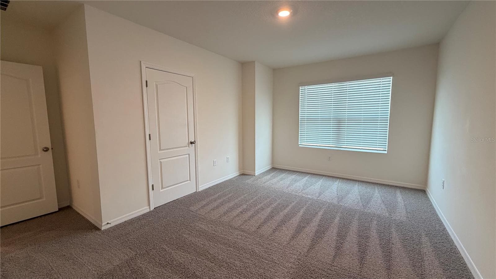 Townhouse at 1666 ROCK ELM RD, DAVENPORT, photo 17 of 27