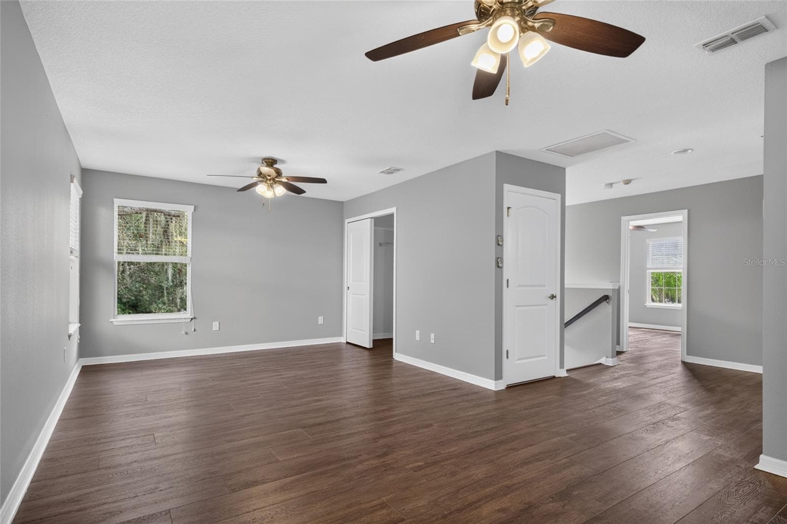 Single Family Residence at 15718 STARLING DALE LN, LITHIA, photo 37 of 47