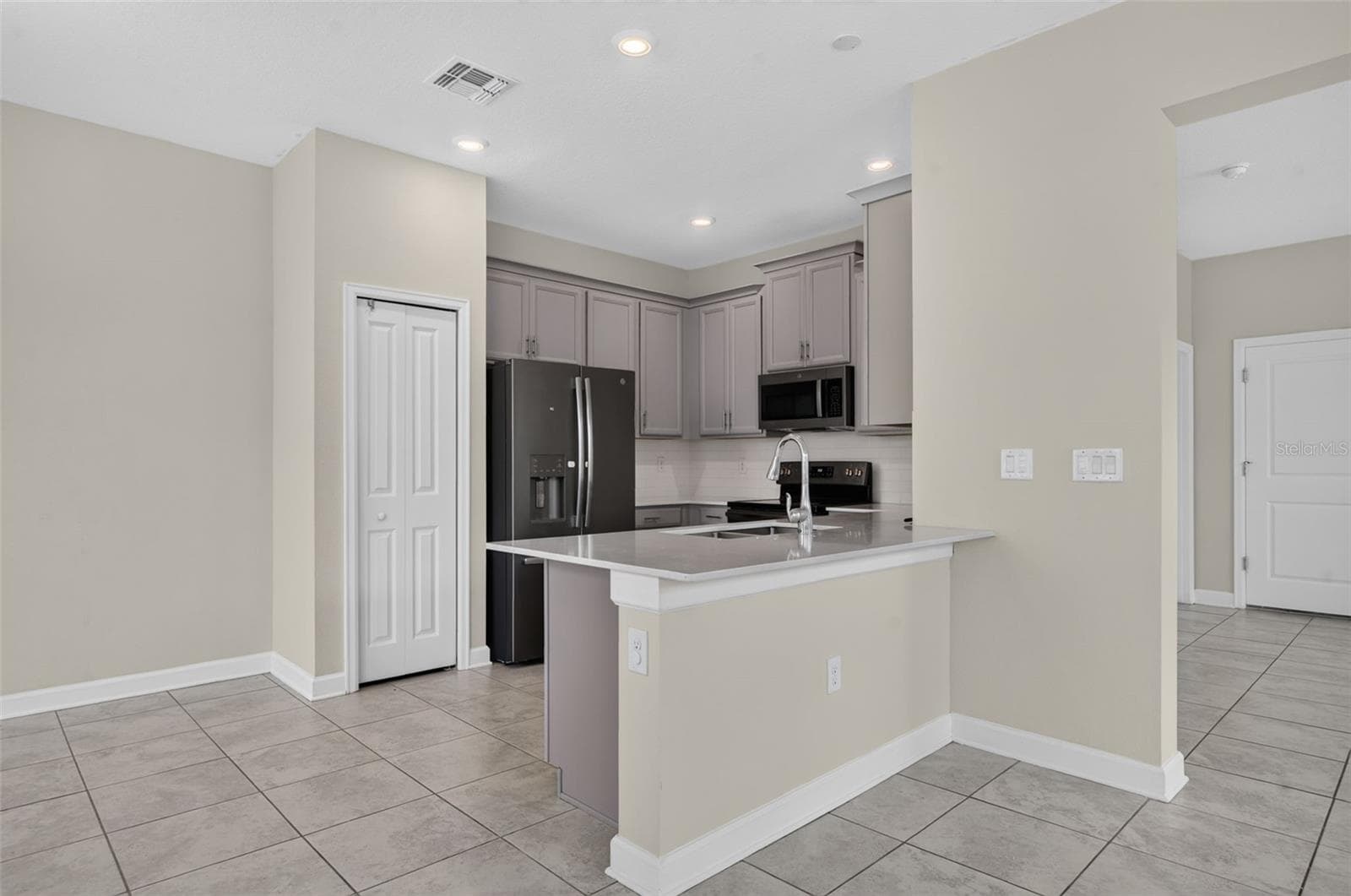 Single Family Residence at 2900 TITLE ST, KISSIMMEE, photo 24 of 74