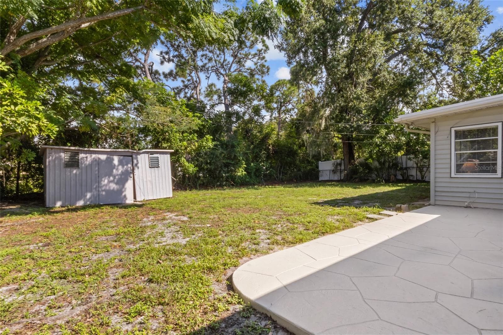 Backyard with Shed - 2520 E MILMAR DR, SARASOTA