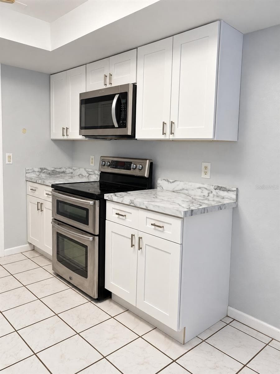 Single Family Residence at 858 MOSSHART LN, ORLANDO, photo 53 of 70