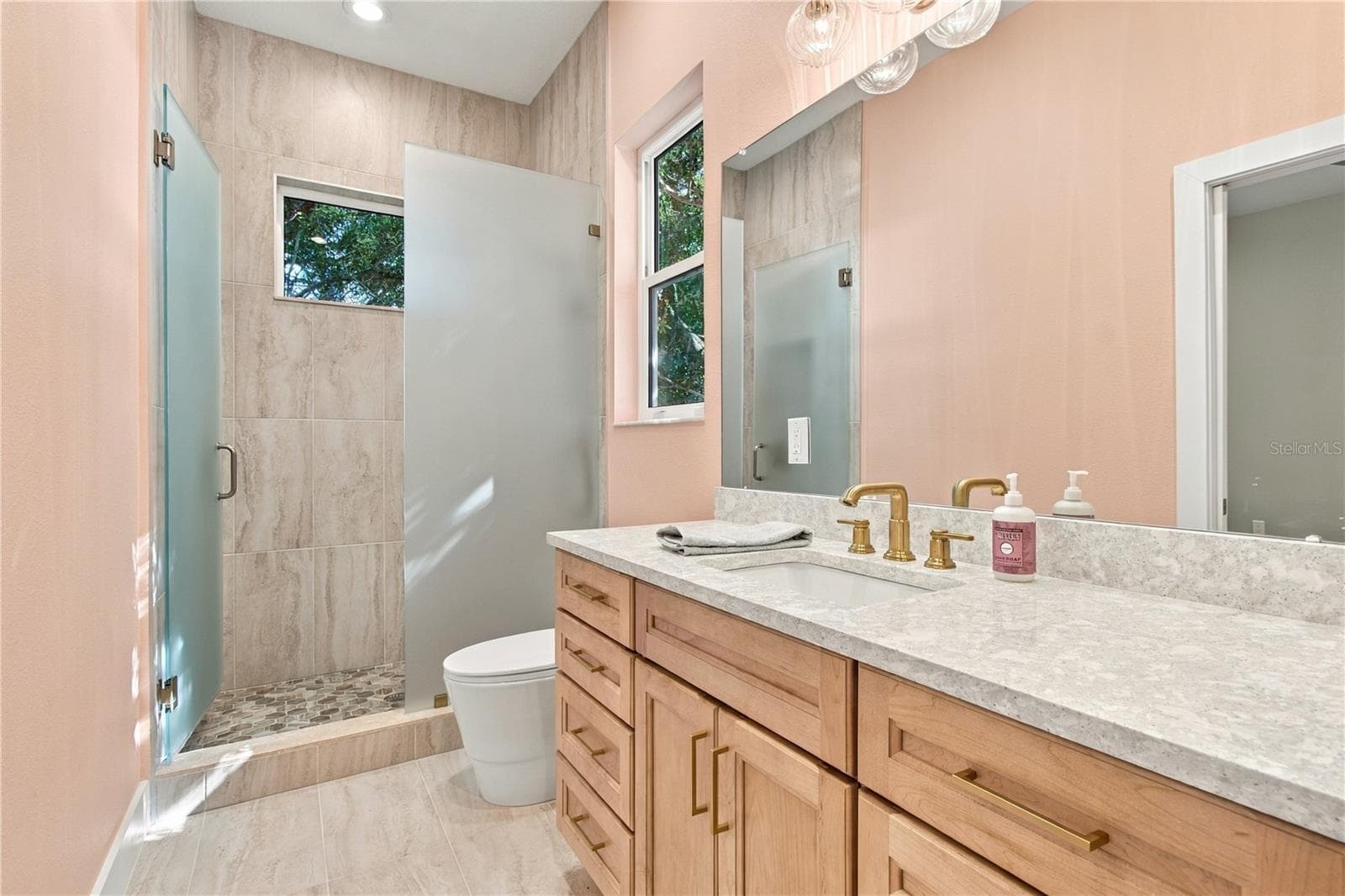 Primary Bath - 316 INDIANA AVE, CRYSTAL BEACH