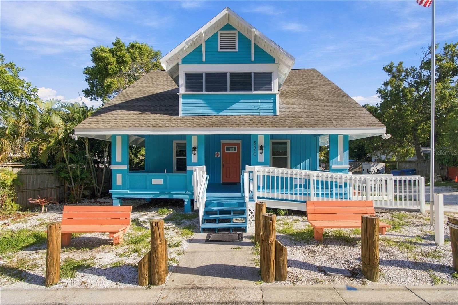 Youth House - 316 INDIANA AVE, CRYSTAL BEACH