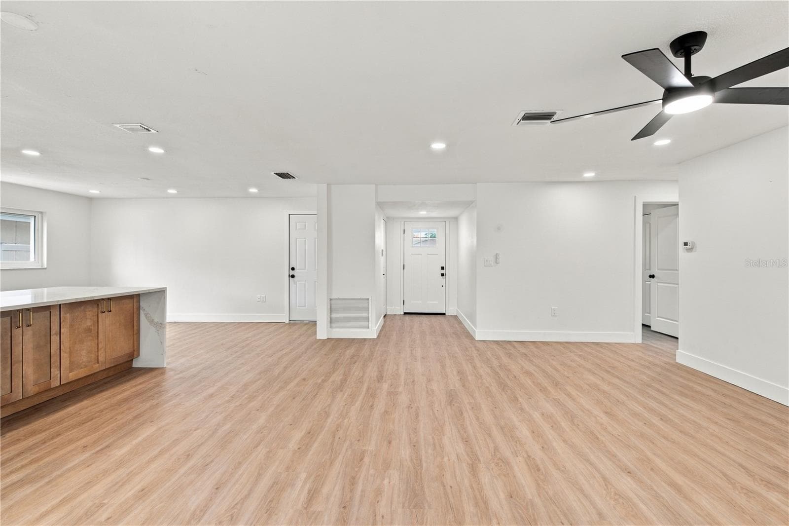 Single Family Residence at 1630 DALE CIR N, DUNEDIN, photo 8 of 37