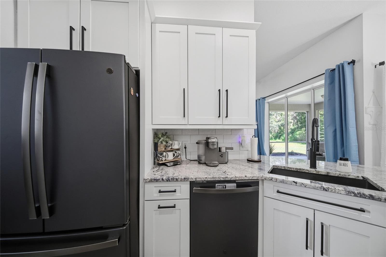 Single Family Residence at 3104 RIVER WOODS DR, PARRISH, photo 11 of 38
