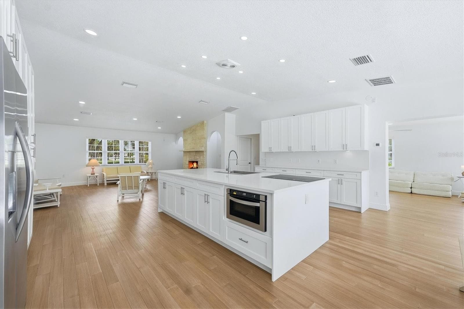 Single Family Residence at 3050 N BEACH RD, ENGLEWOOD, photo 13 of 52