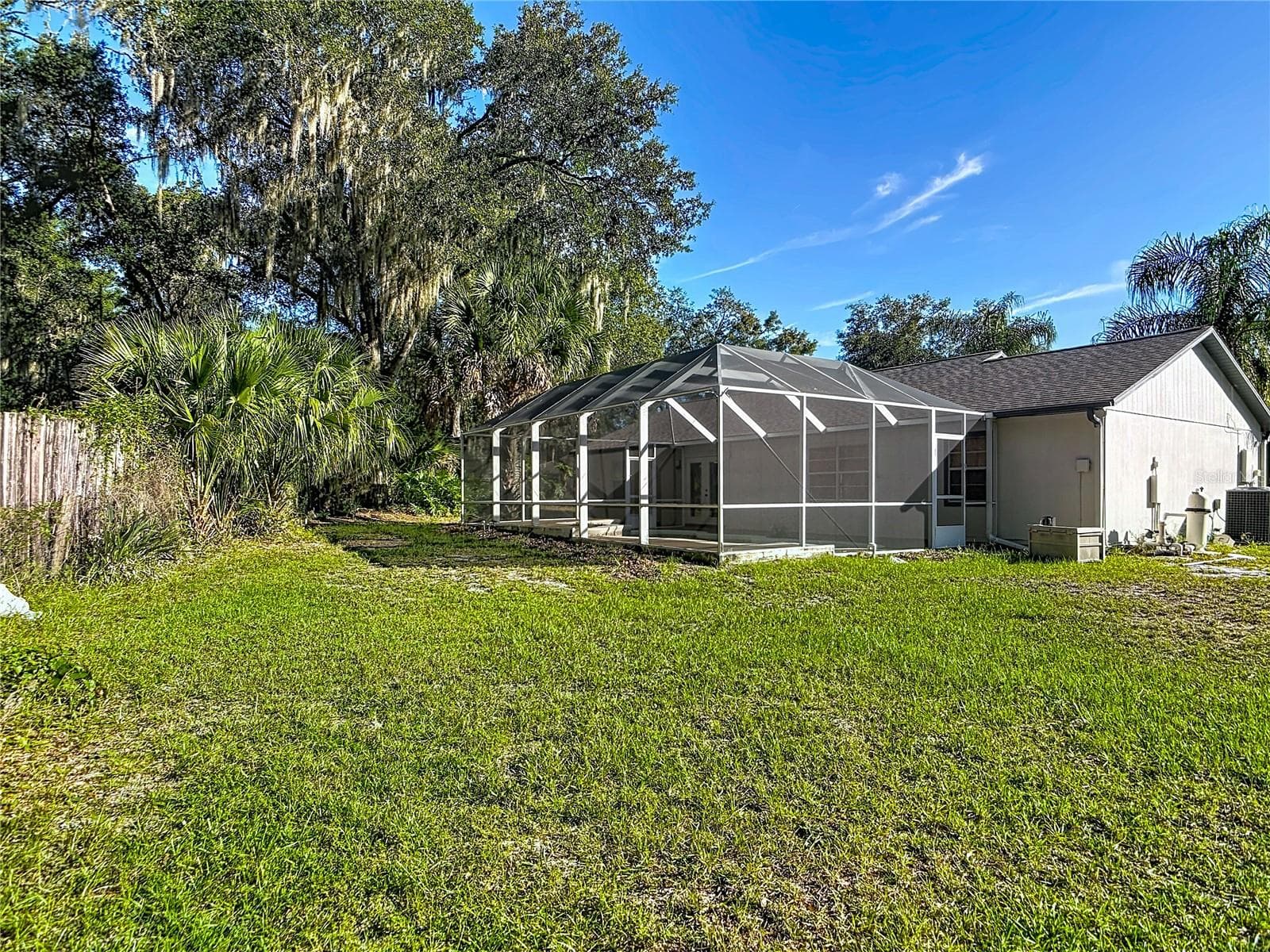 Single Family Residence at 1056 SHADY HOLLOW DR, DELAND, photo 41 of 47