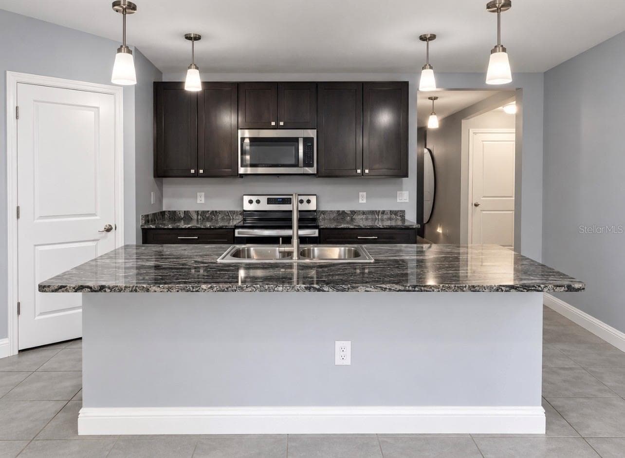 Single Family Residence at 38408 SONNET LANDING, ZEPHYRHILLS, photo 6 of 34