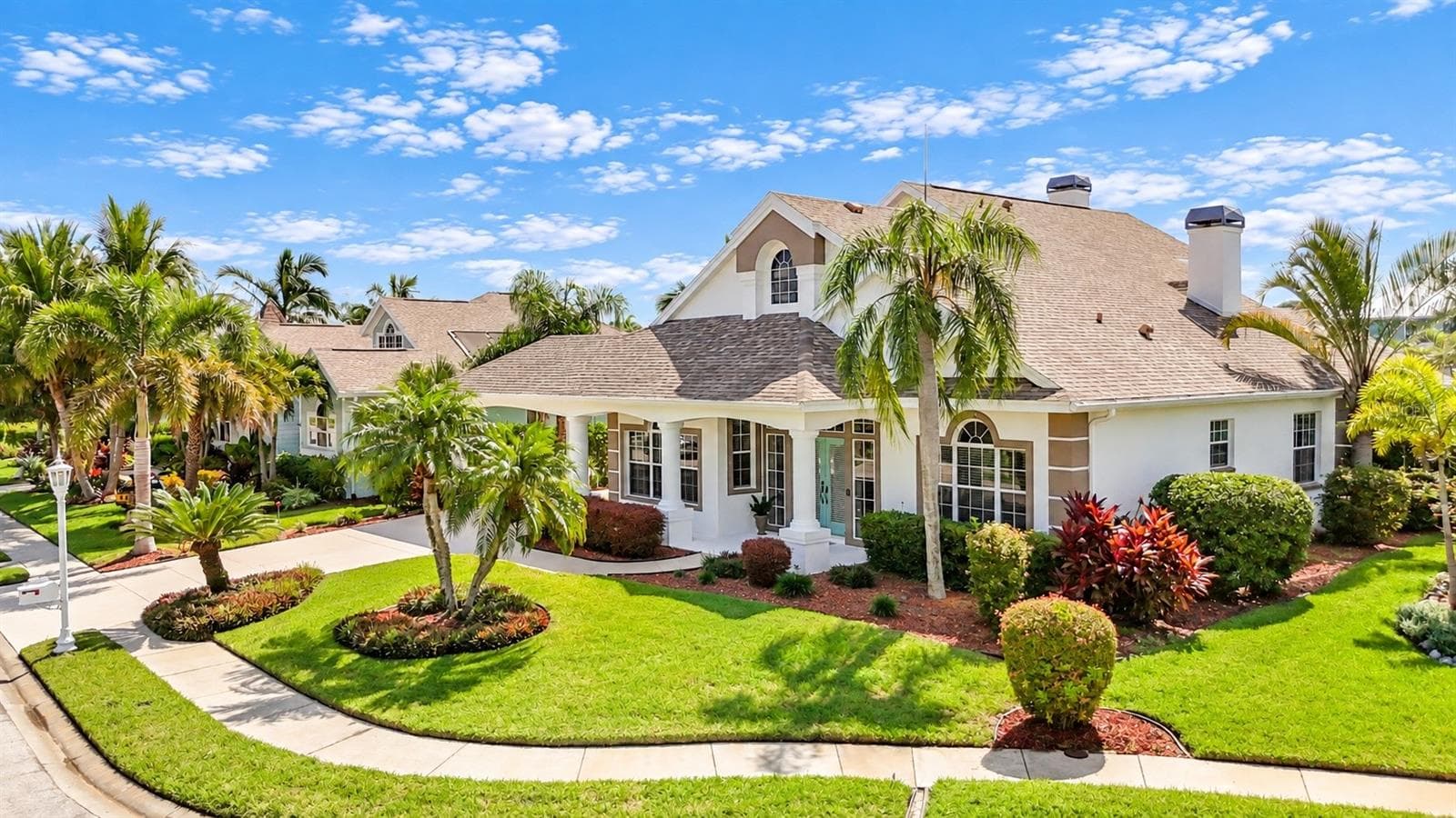 Single Family Residence at 4716 STARBOARD DR, BRADENTON, photo 2 of 77