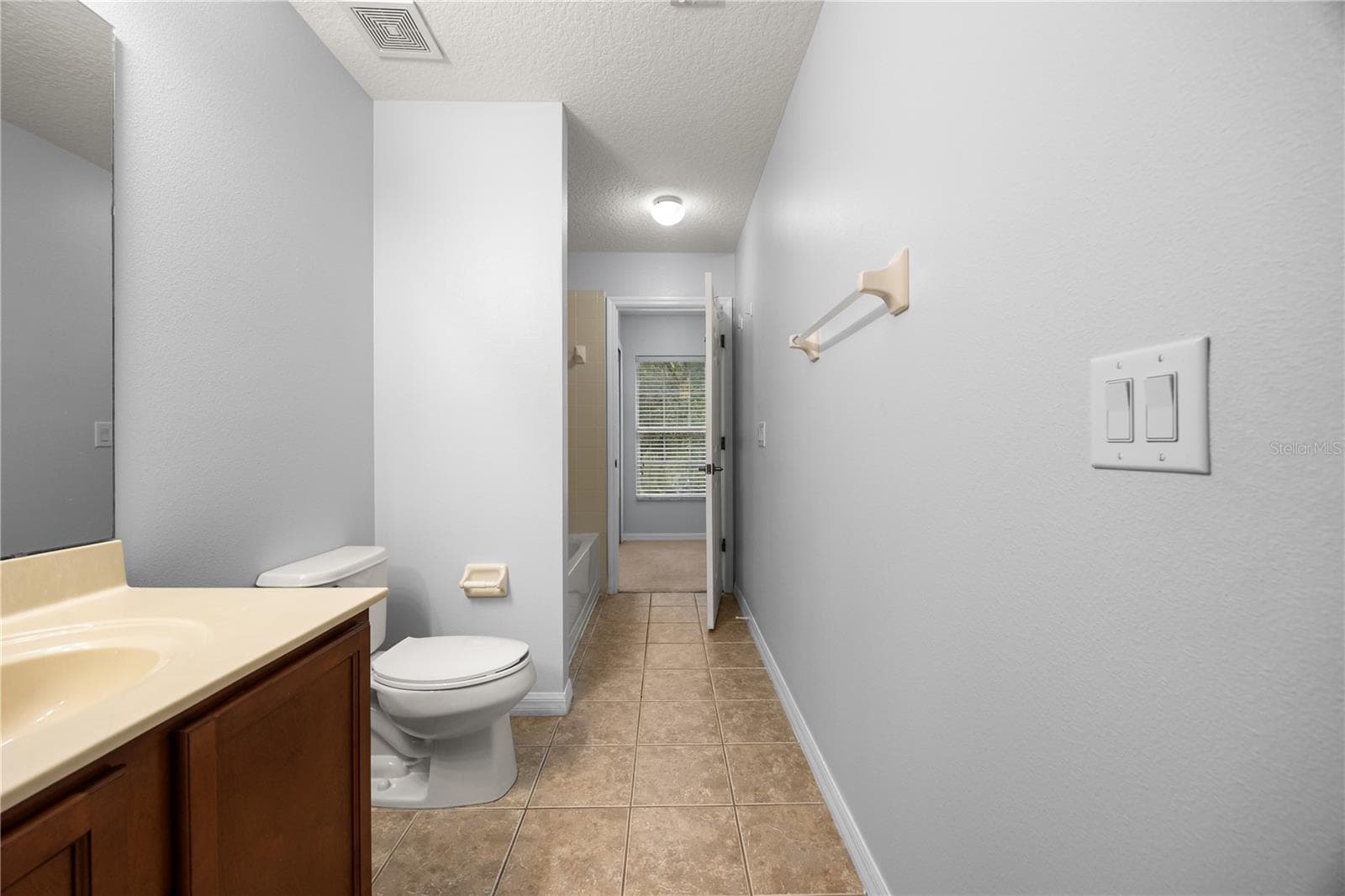 Townhouse at 11757 FITZGERALD BUTLER RD, ORLANDO, photo 25 of 37