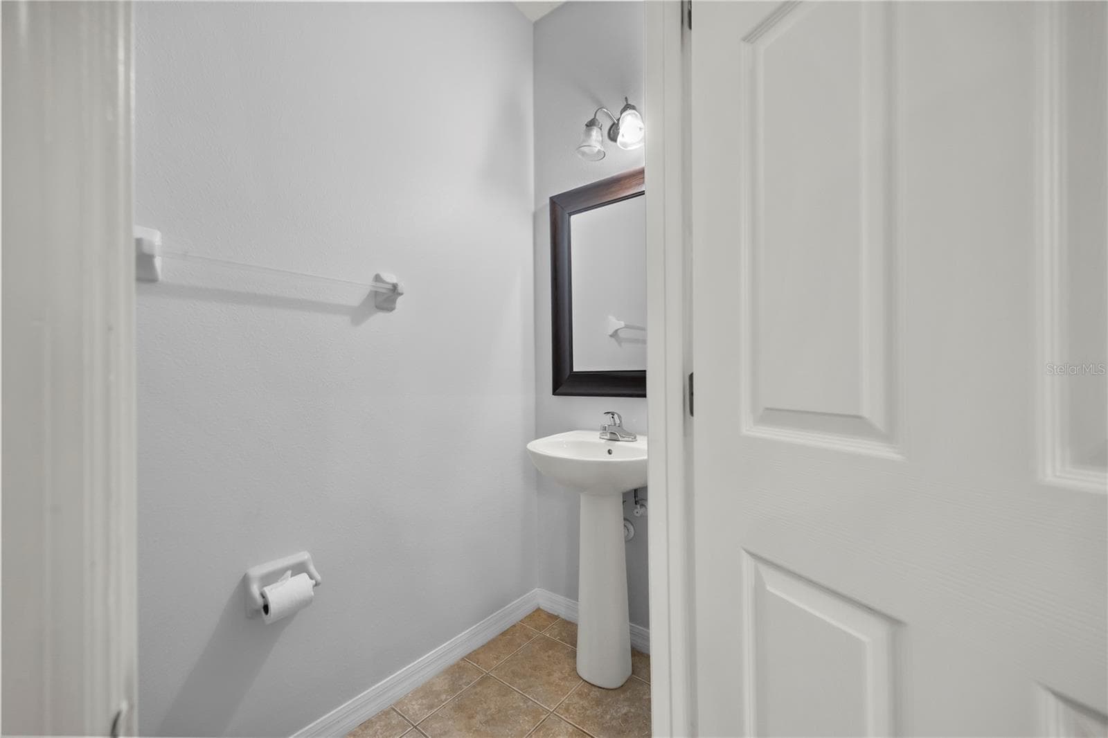 Townhouse at 11757 FITZGERALD BUTLER RD, ORLANDO, photo 31 of 37