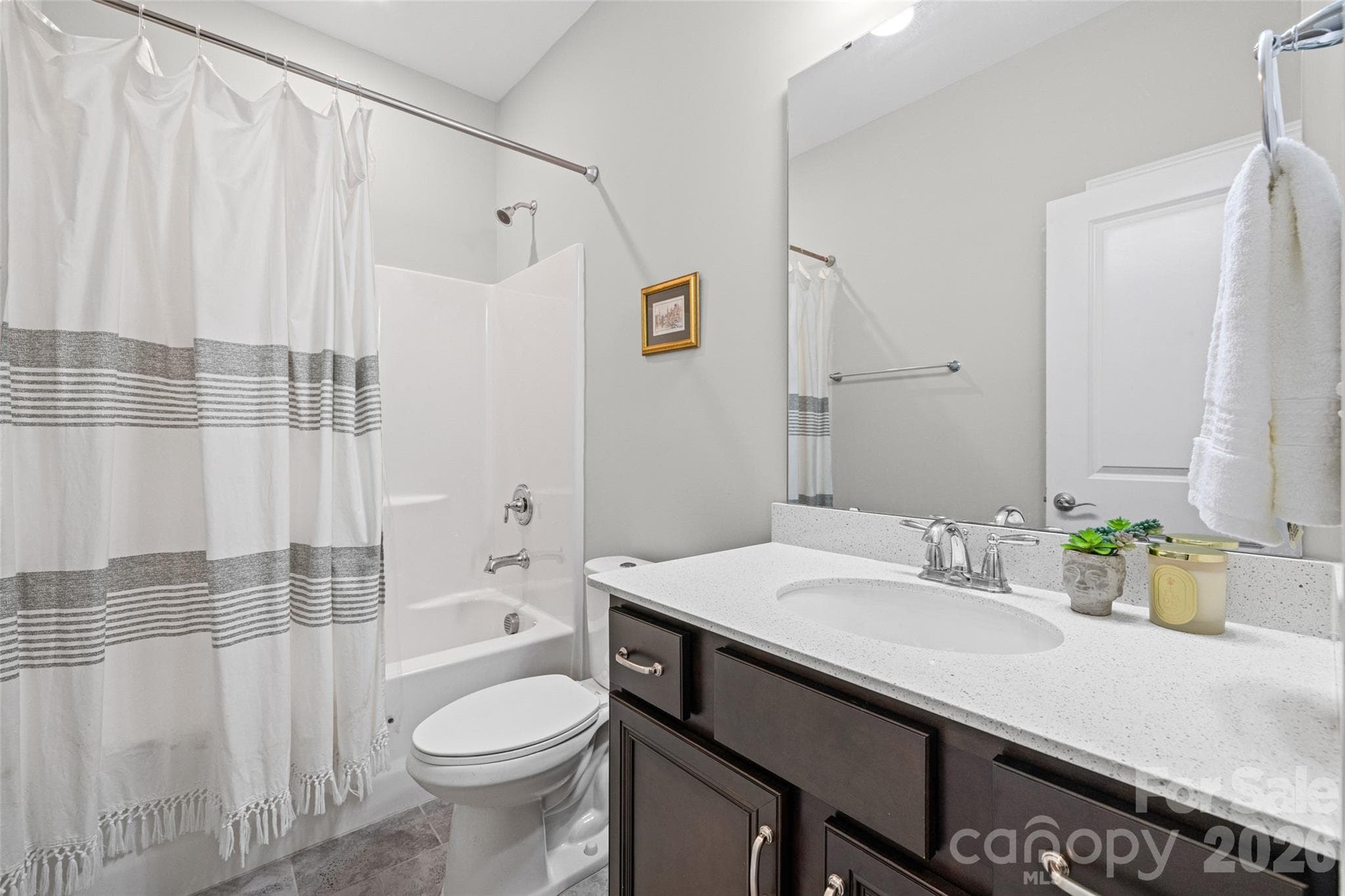 Full bathroom- how pretty! - 14830 Batteliere Drive, Charlotte