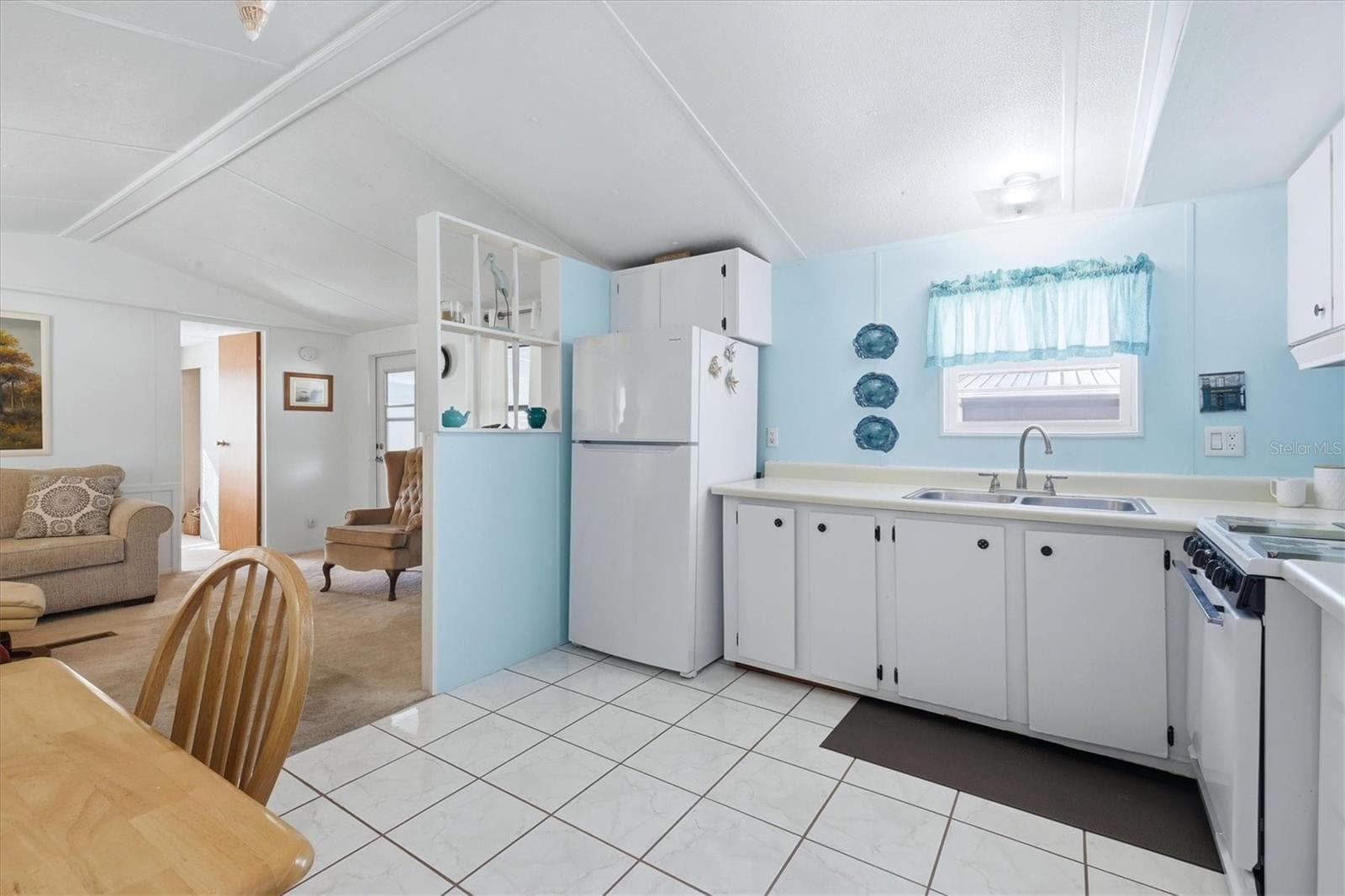 Kitchen - 4320 13TH ST E, ELLENTON