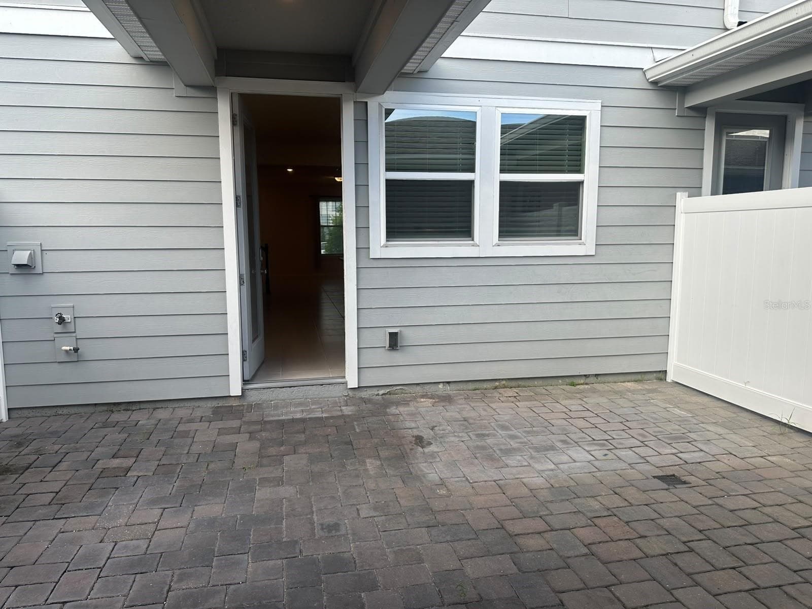 Townhouse at 14339 SAPELO BEACH DR, ORLANDO, photo 18 of 48