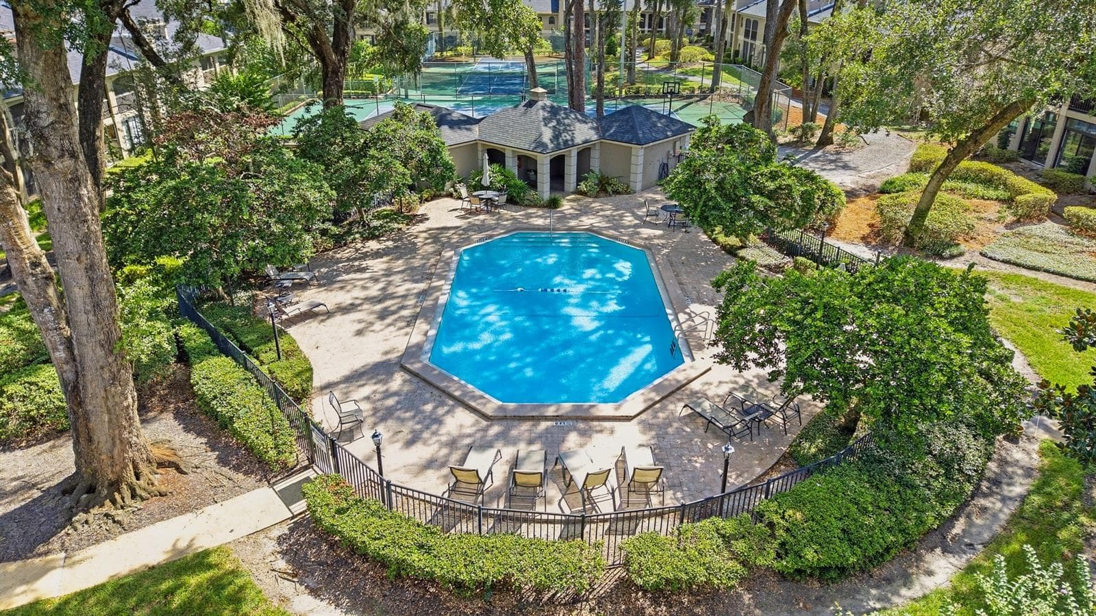Condominium at 1055 KENSINGTON PARK DR #613, ALTAMONTE SPRINGS, photo 3 of 67