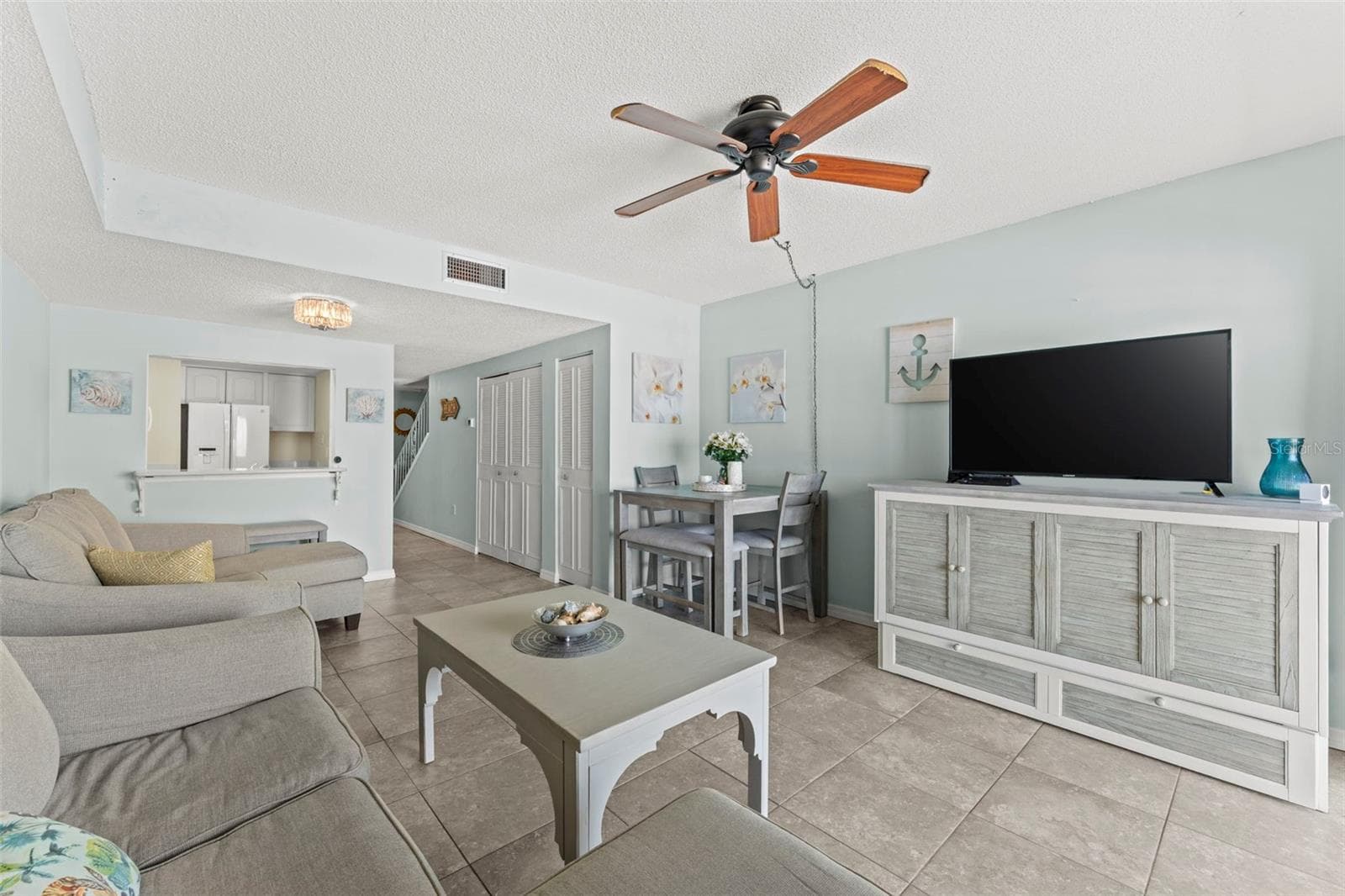 Living Room - 199 HIGHWAY A1A #B210, SATELLITE BEACH