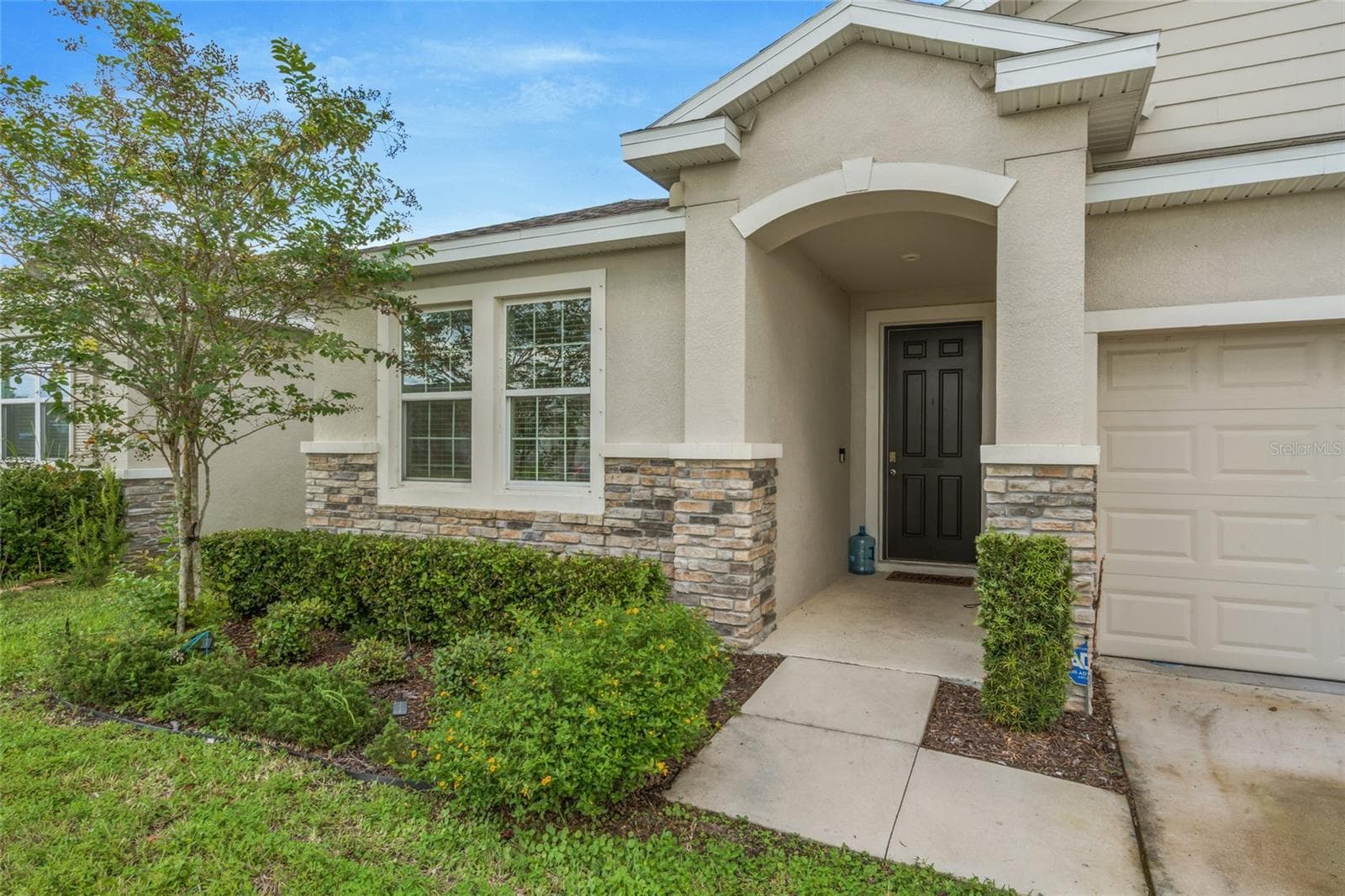 Single Family Residence at 11939 BRIGHTON KNOLL LOOP, RIVERVIEW, photo 3 of 36
