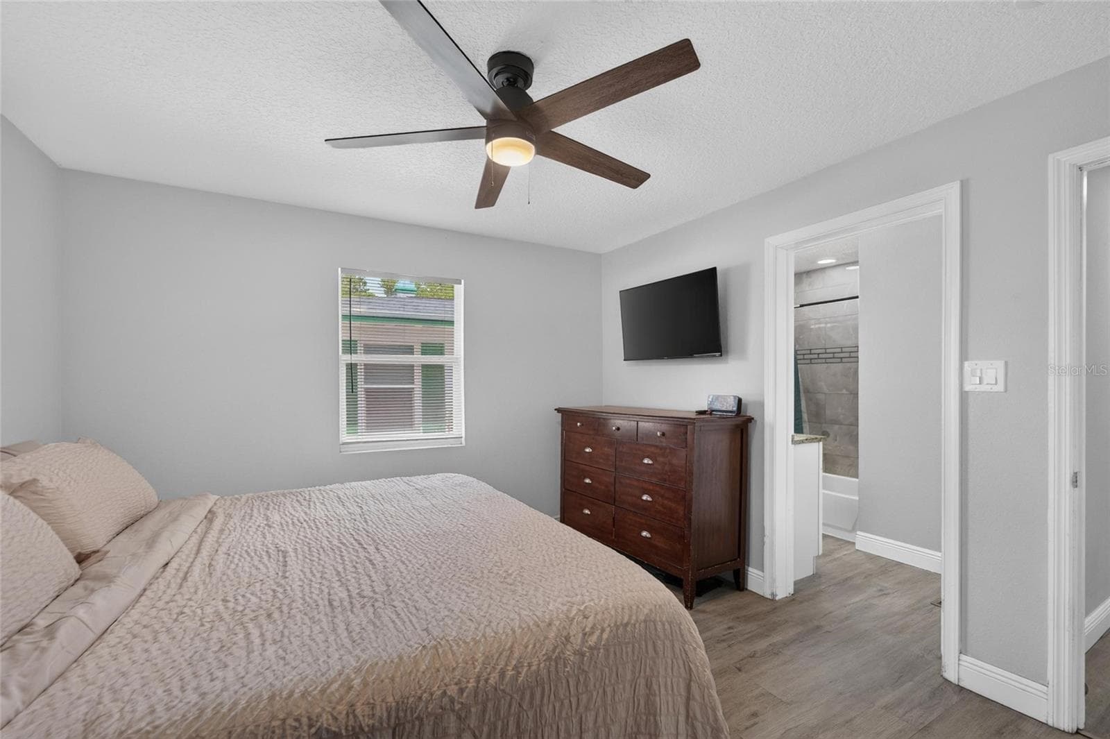 Primary Bedroom - 703 INTERLACHEN PKWY, LAKELAND