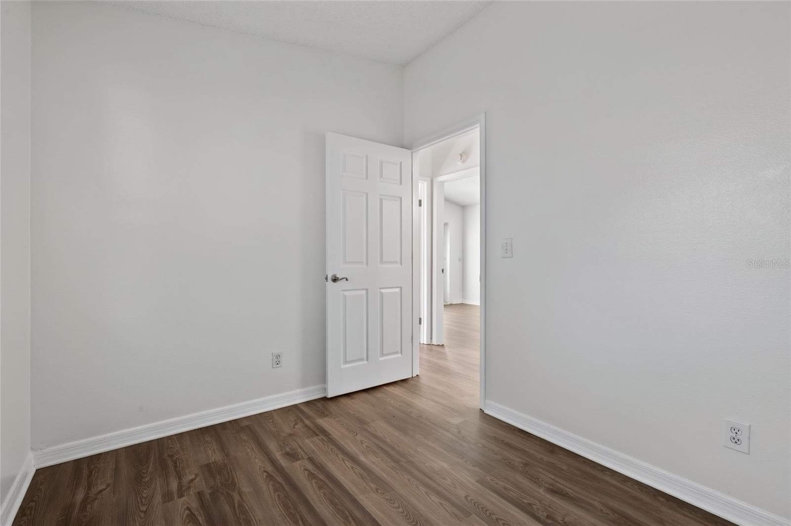 Single Family Residence at 2138 7TH AVE N, ST PETERSBURG, photo 18 of 49