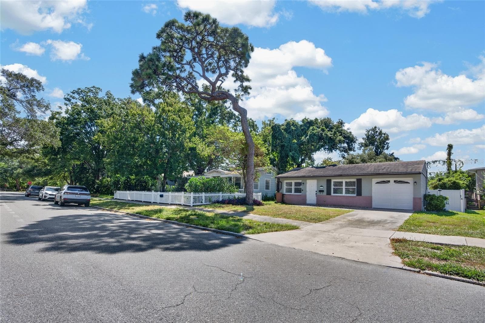 Single Family Residence at 2138 7TH AVE N, ST PETERSBURG, photo 42 of 49