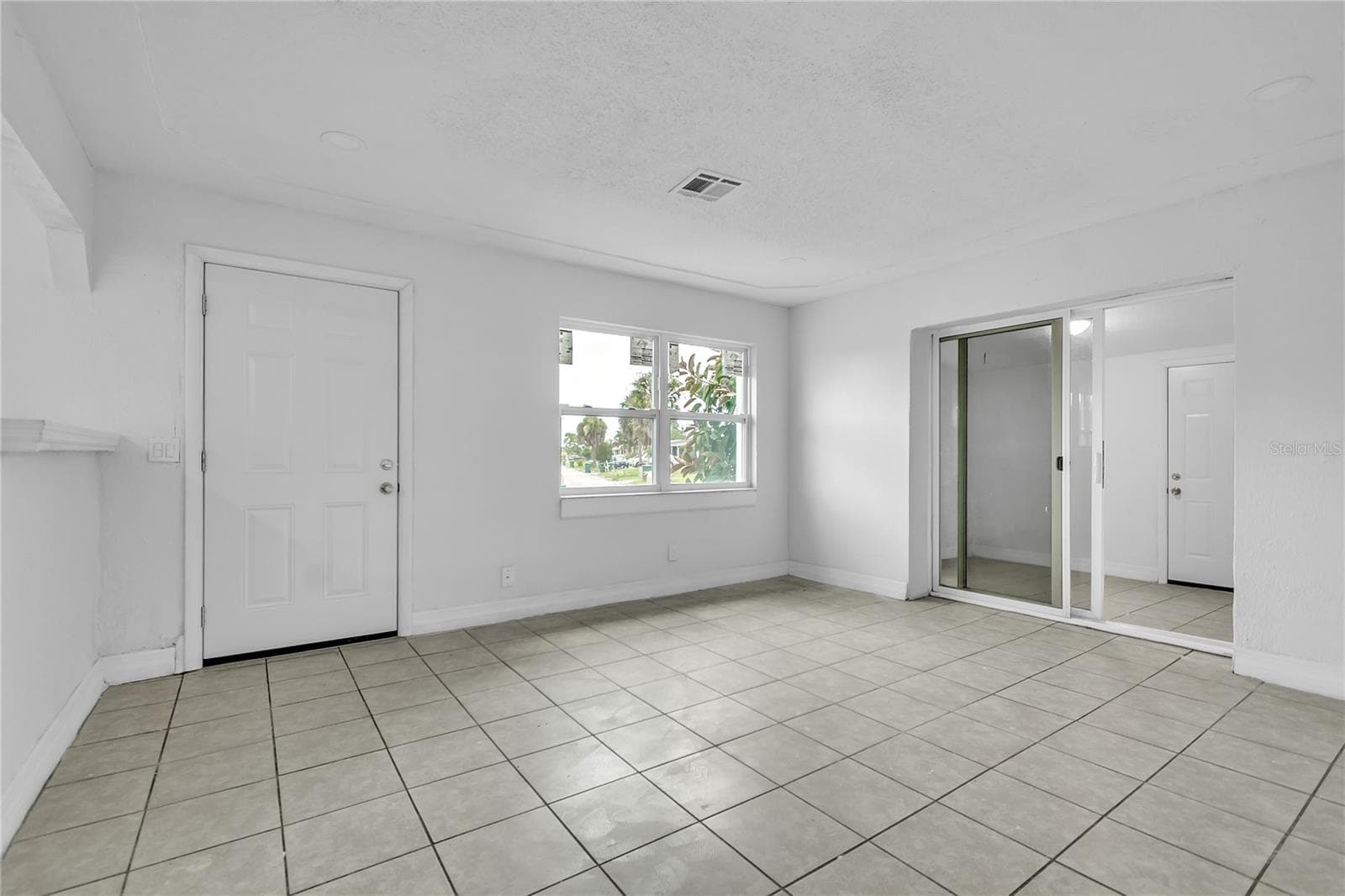 Single Family Residence at 3312 PLUMMER CIR, MELBOURNE, photo 3 of 22