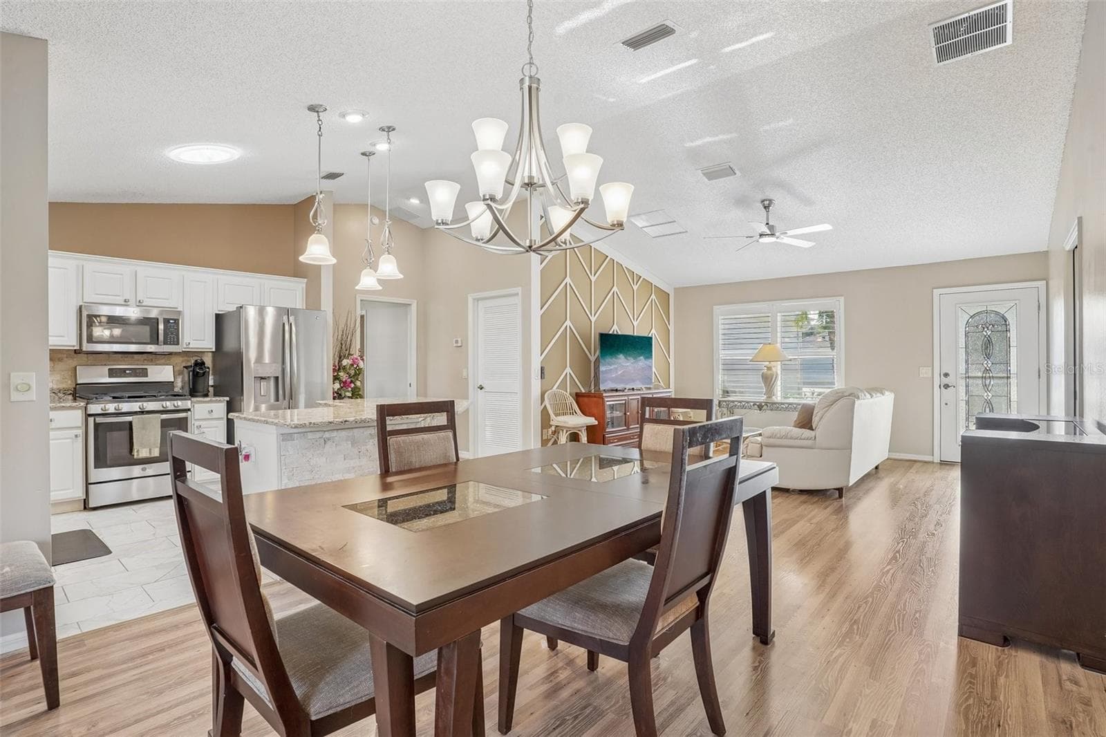 Dining Room - 928 EASTMONT CT, THE VILLAGES