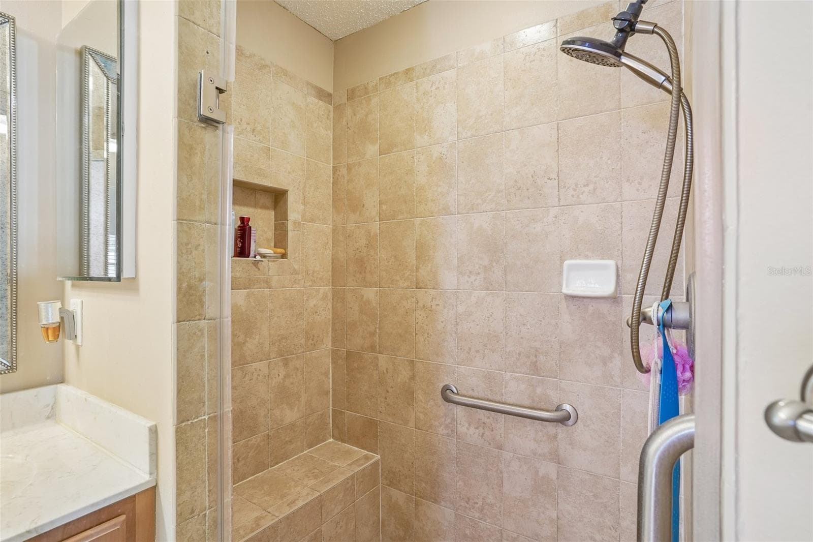 Master Bath Shower - 928 EASTMONT CT, THE VILLAGES