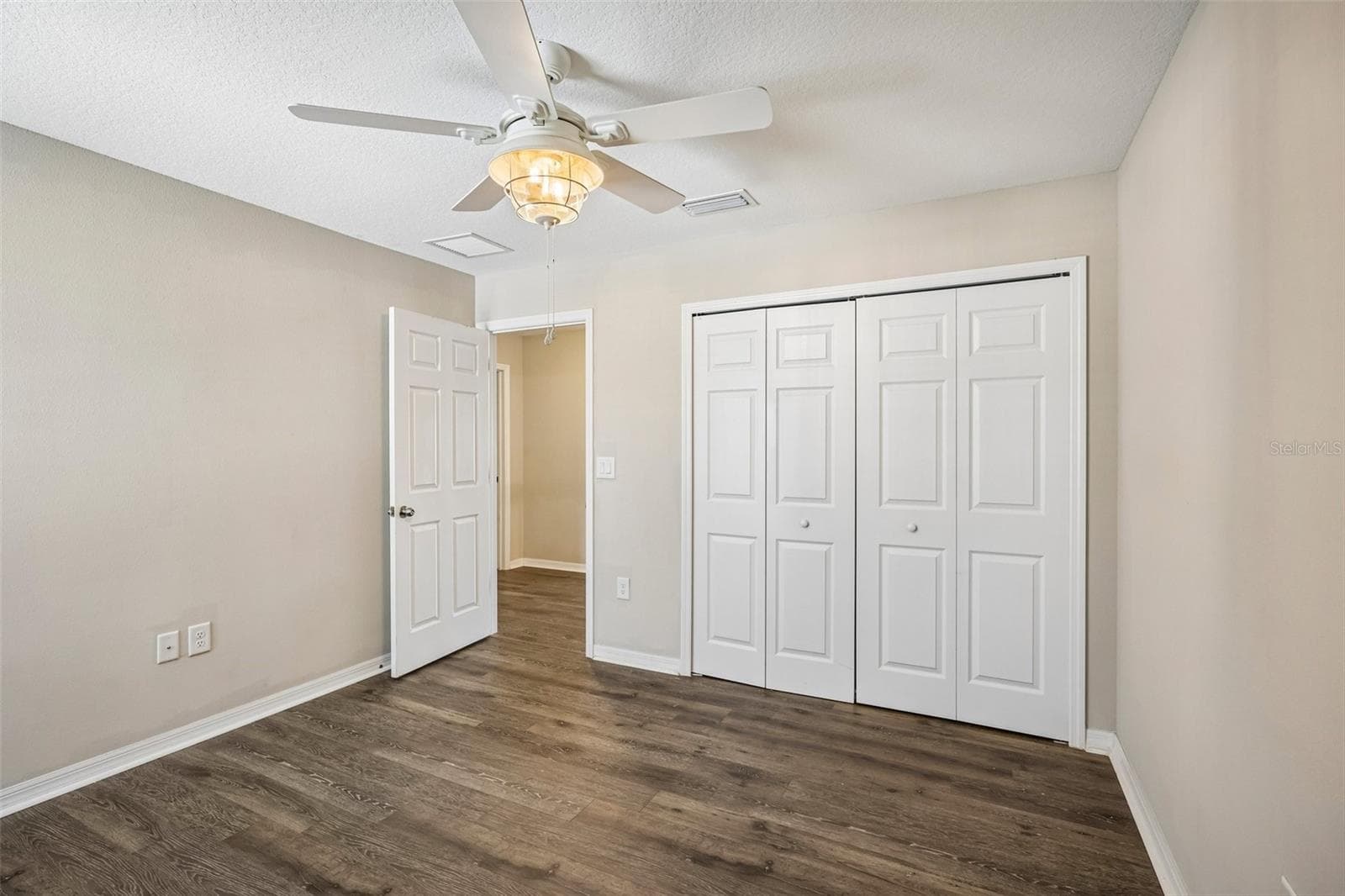 Single Family Residence at 18576 OBREGAN DR, SPRING HILL, photo 35 of 60
