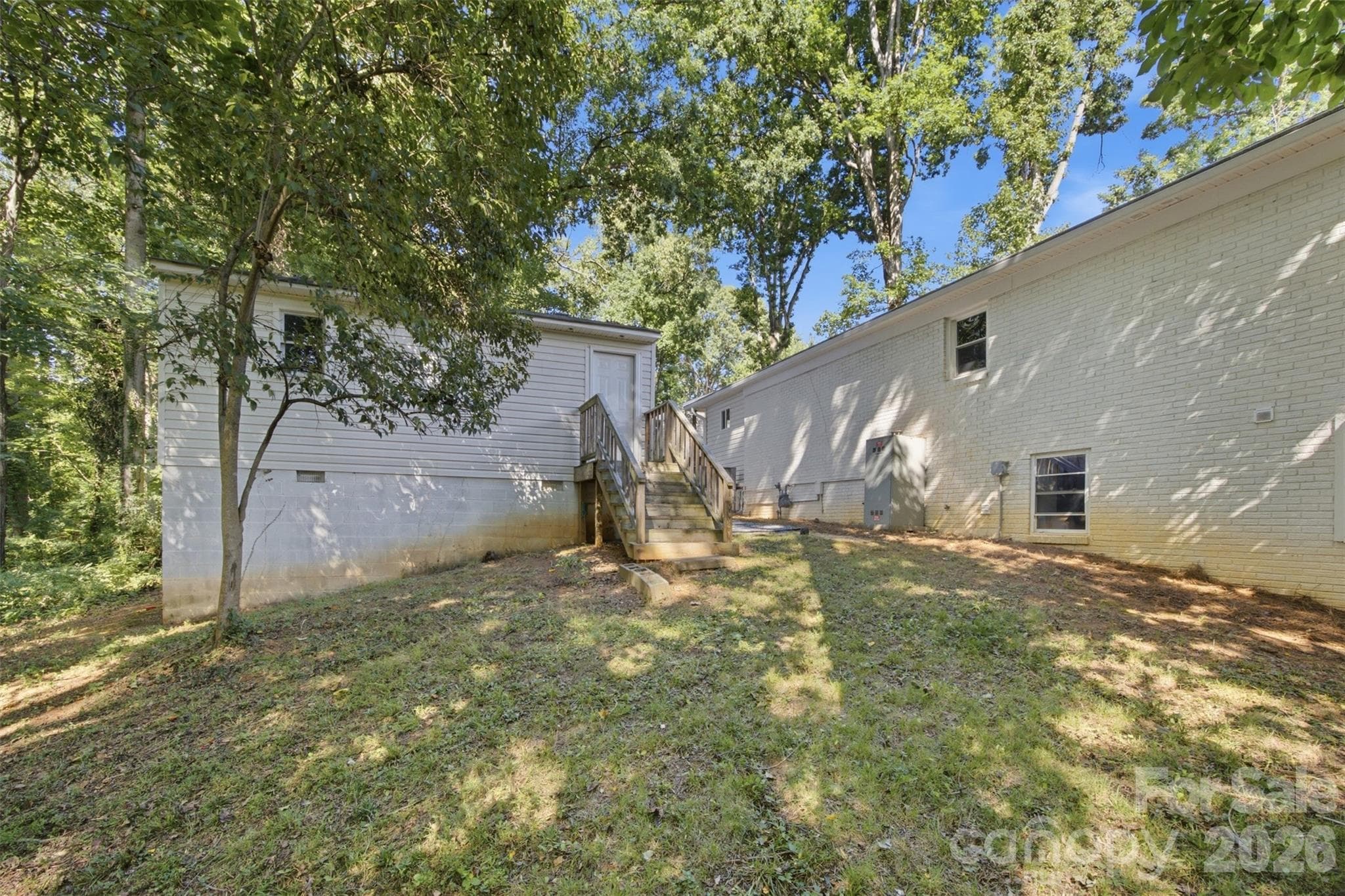 Single Family Residence at 314 Dogwood Lane, Belmont, photo 26 of 37