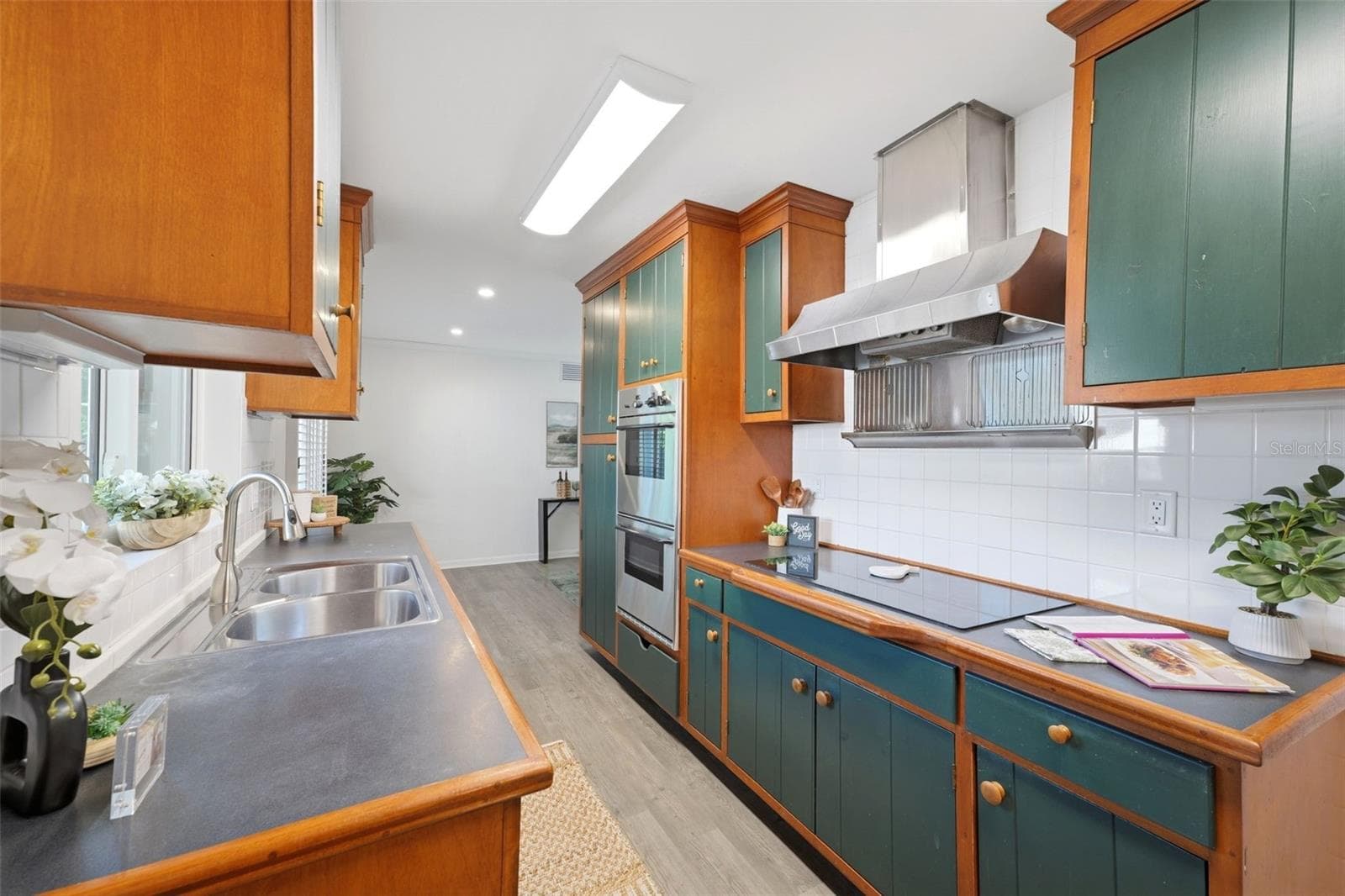 Single Family Residence at 1856 FRANCIS DR, CLEARWATER, photo 11 of 30
