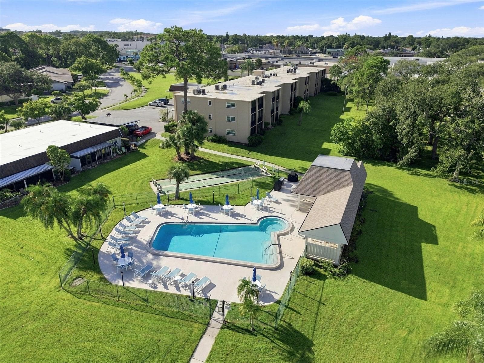 Condominium at 1370 HEATHER RIDGE BLVD #104, DUNEDIN, photo 32 of 39