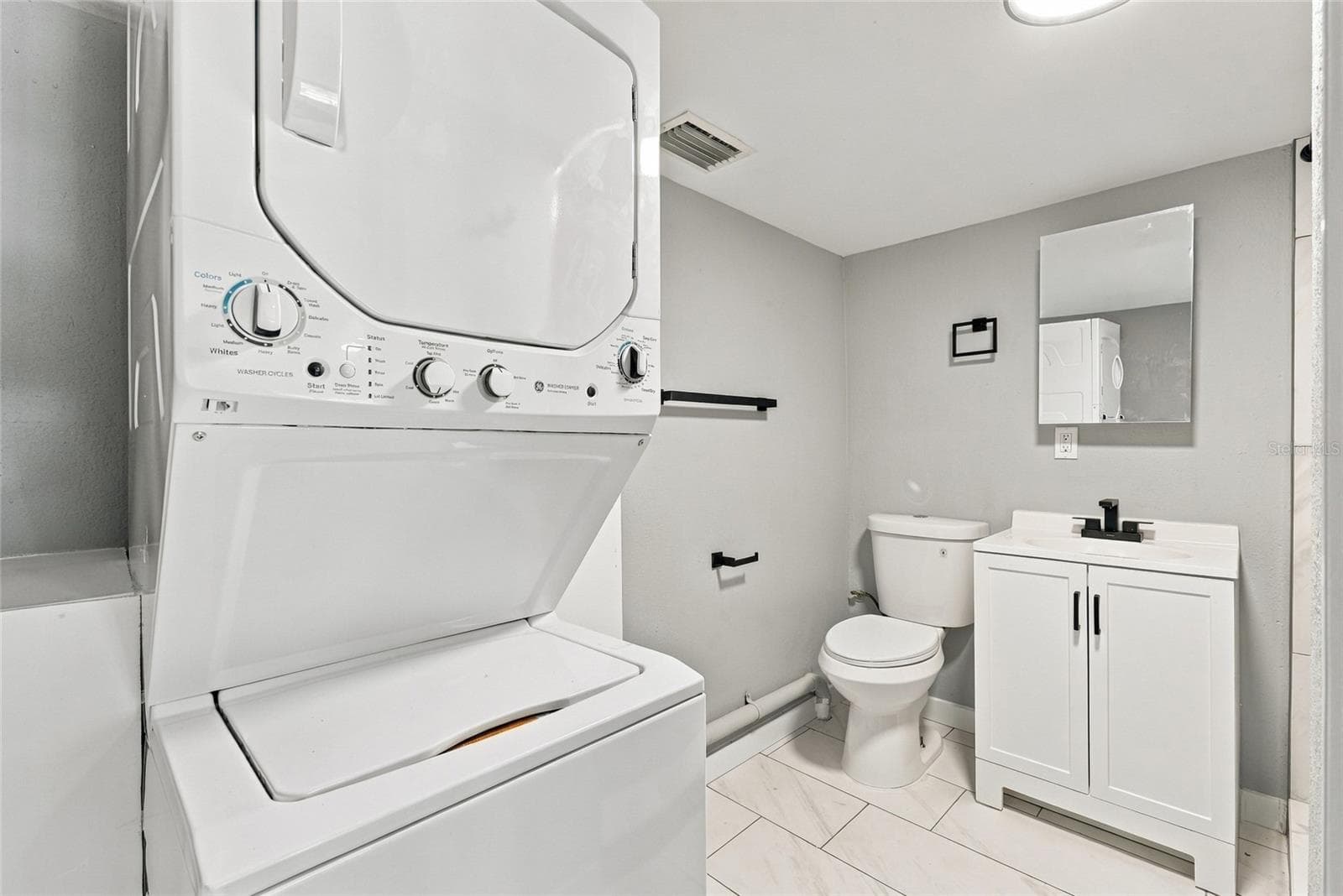 Single Family Residence at 4684 16TH AVE S, ST PETERSBURG, photo 13 of 26