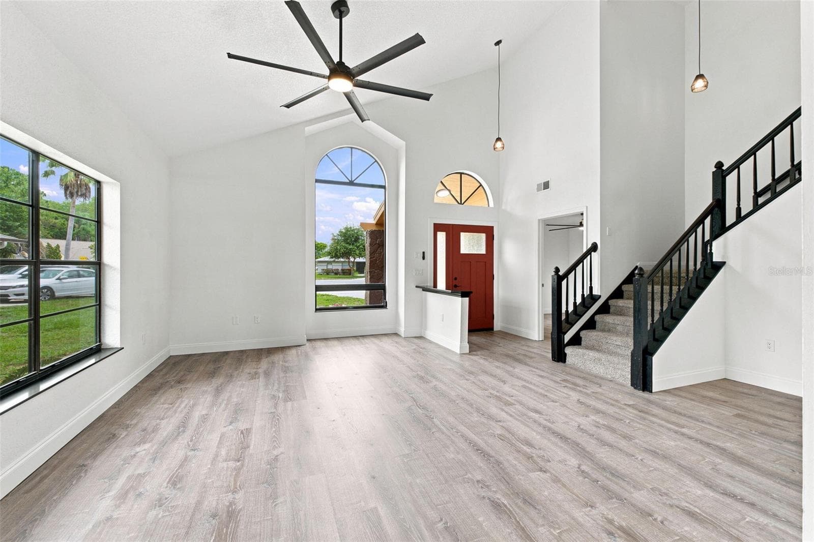 Single Family Residence at 5509 GANNETT CT, NEW PORT RICHEY, photo 4 of 28
