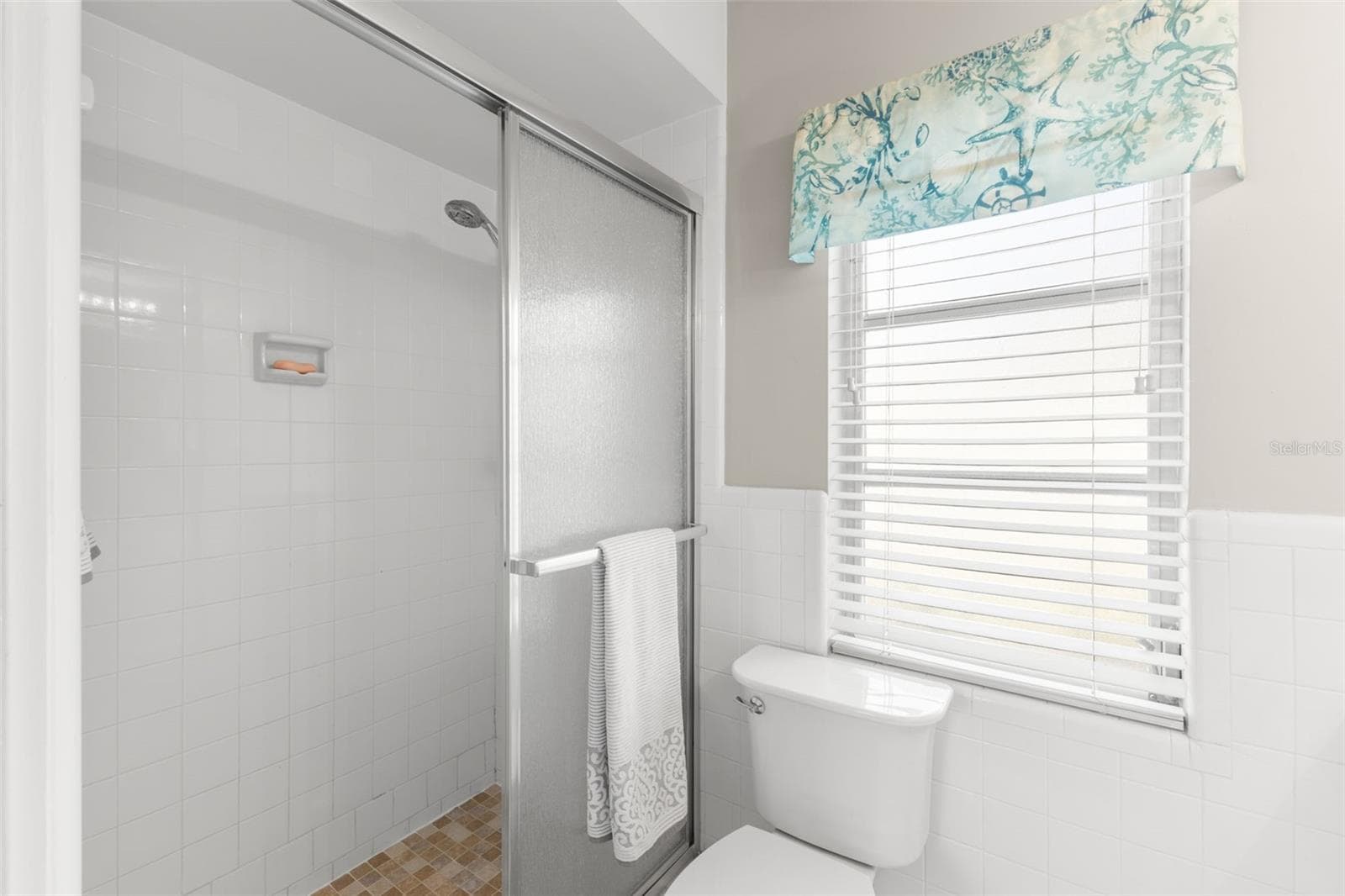 Single Family Residence at 2019 HIGH RIDGE DR, CLEARWATER, photo 23 of 35