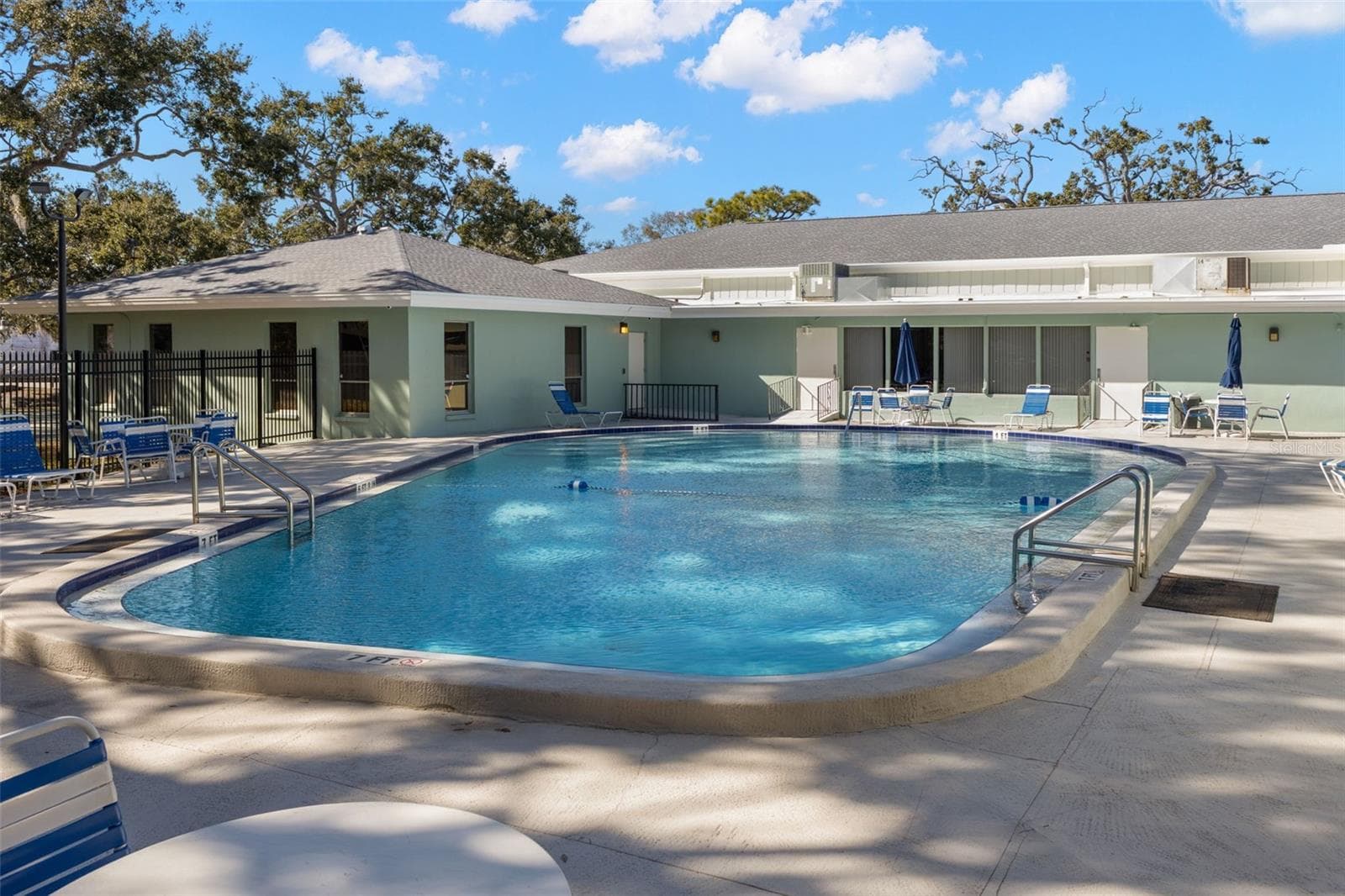 Single Family Residence at 2019 HIGH RIDGE DR, CLEARWATER, photo 34 of 35