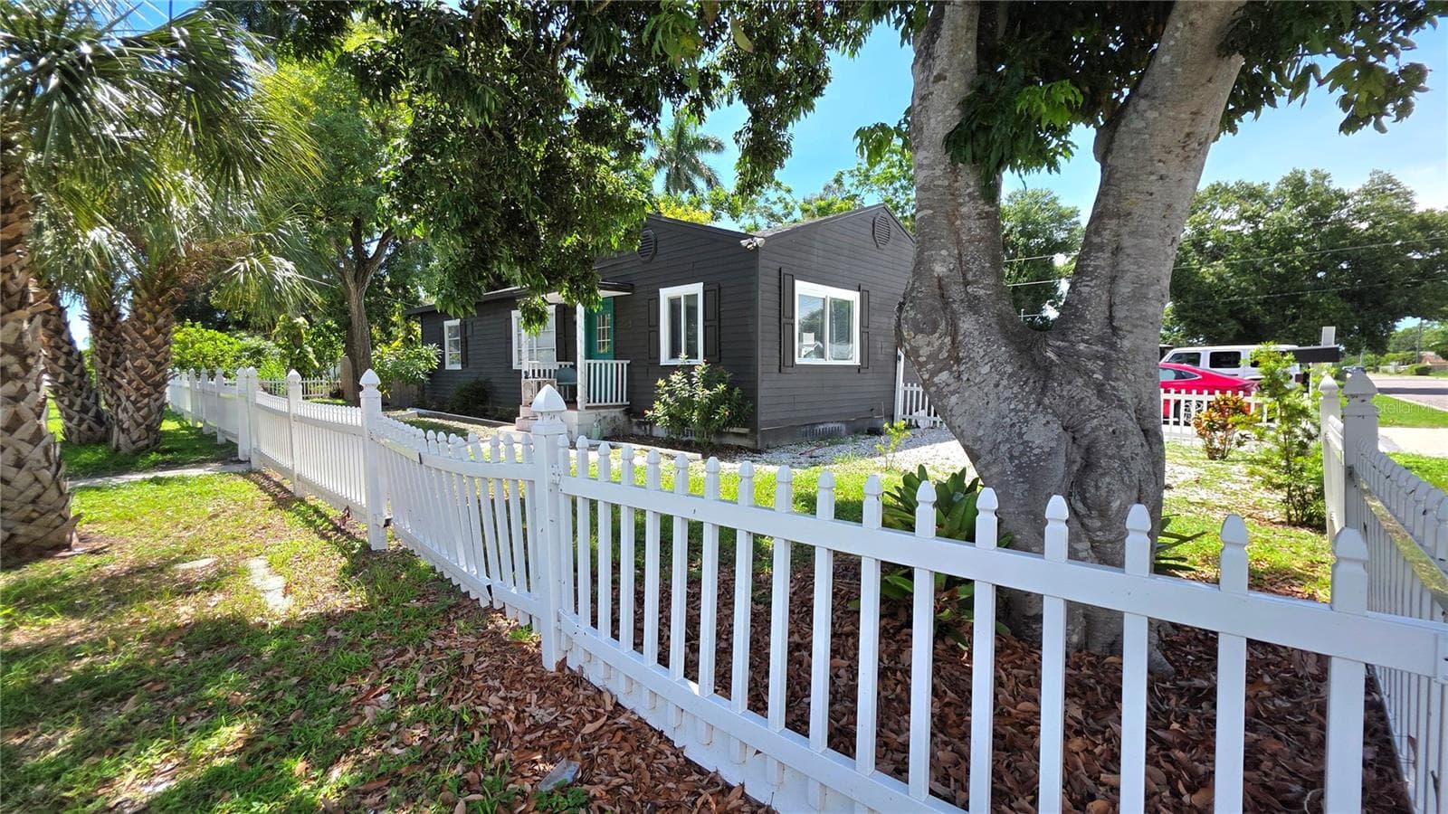 Front of Home View, Mature Landscaping, Fully Fenced - 1702 26TH ST W, BRADENTON