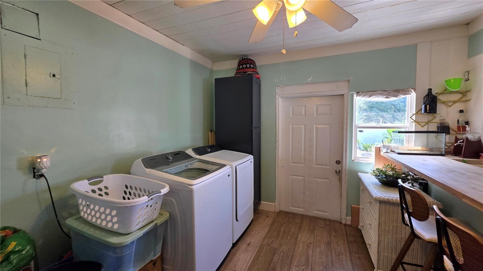 Inside Laundry Area - 1702 26TH ST W, BRADENTON