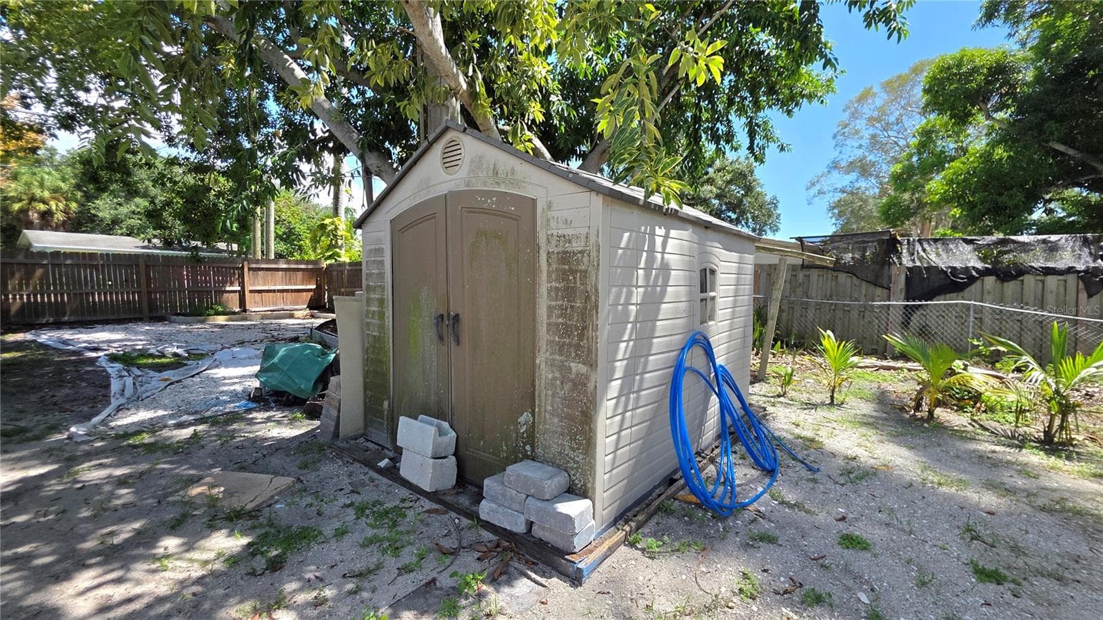 Front/Side area of Yard and Property, Oversized Lot, Mature Landscaping - 1702 26TH ST W, BRADENTON