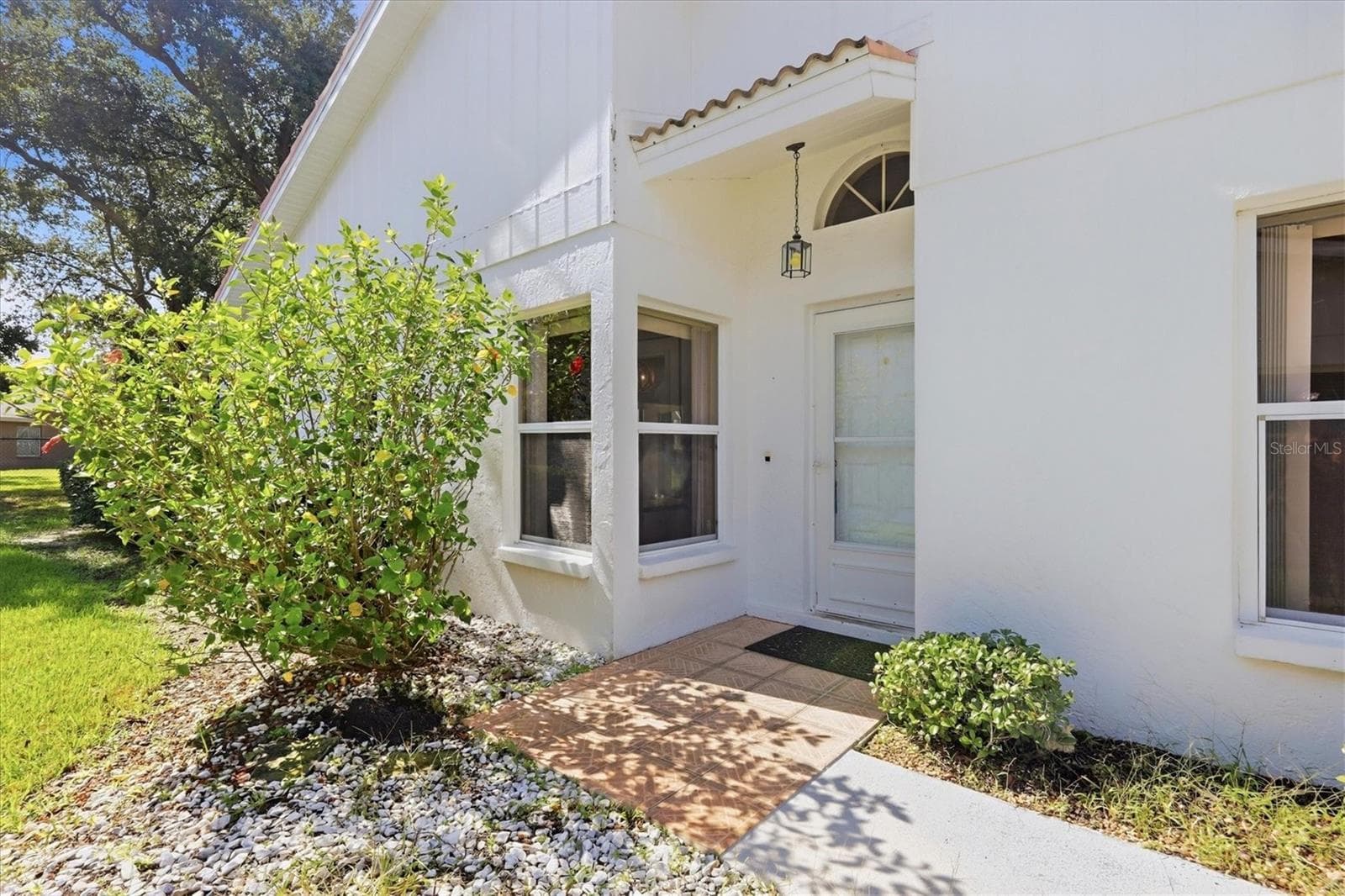 Front Entrance - 5837 GARDEN LAKES DR, BRADENTON