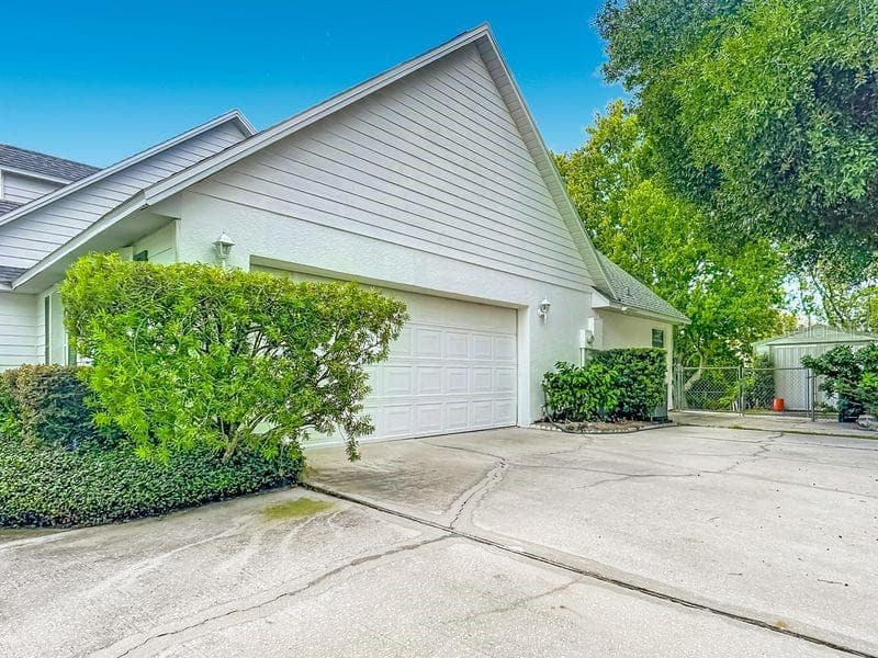 Garage - 1508 JENNI LEE CT, KISSIMMEE