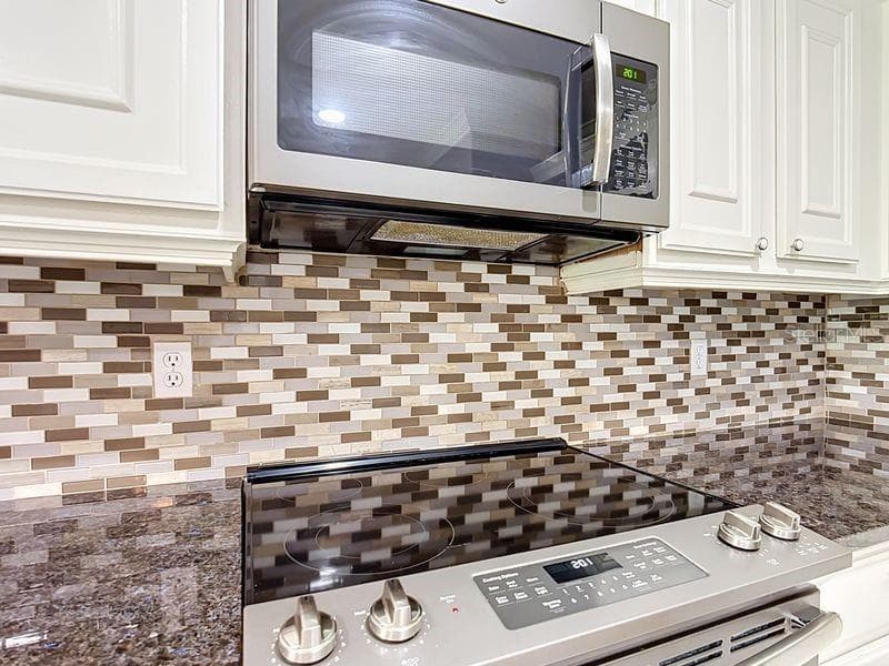 Single Family Residence at 1508 JENNI LEE CT, KISSIMMEE, photo 16 of 54