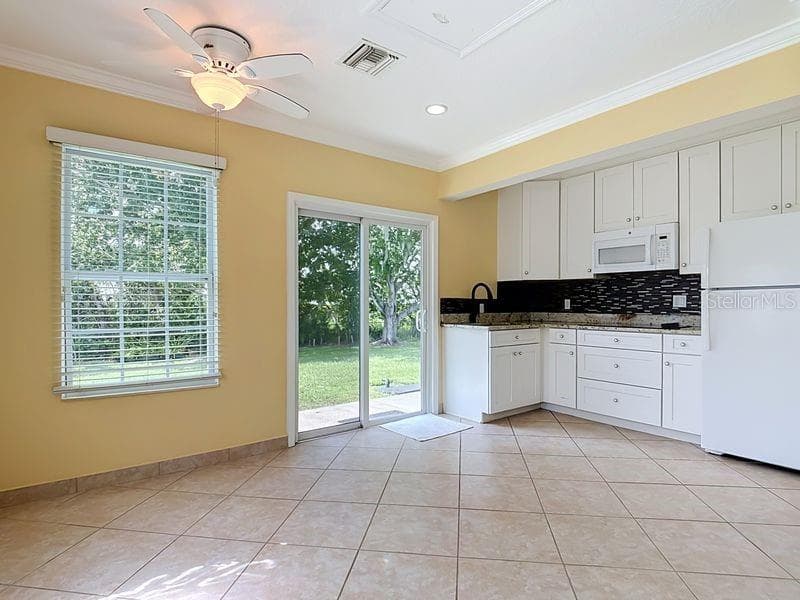In-Law Suite Kitchen - 1508 JENNI LEE CT, KISSIMMEE