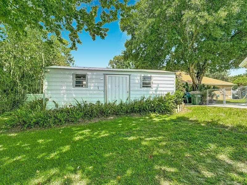 Shed/Workshop w/electricity - 1508 JENNI LEE CT, KISSIMMEE
