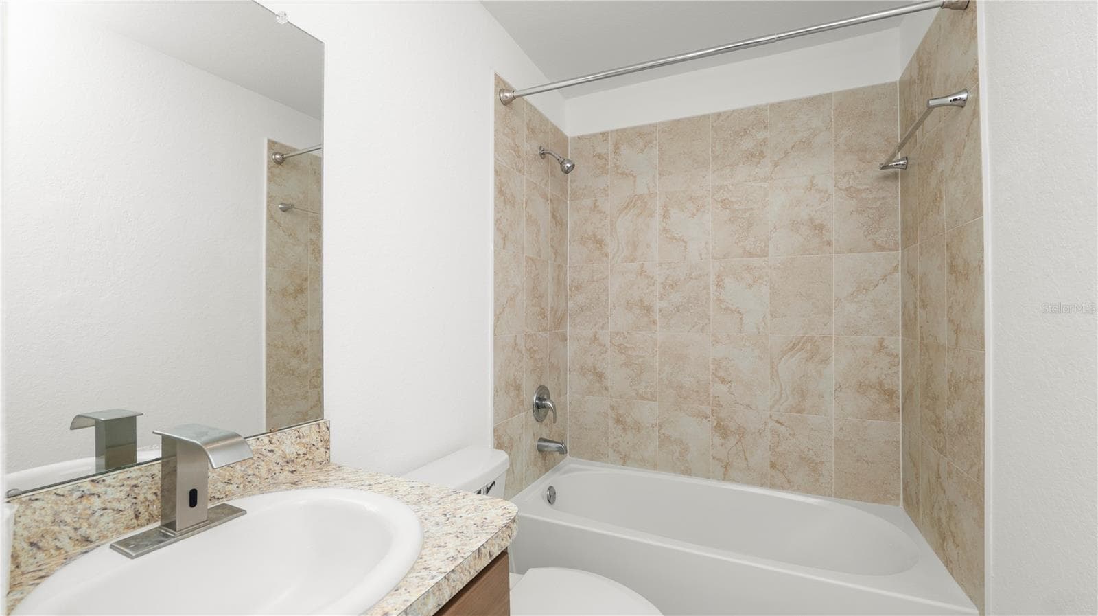 Single Family Residence at 524 CENTRAL RIDGE LN, FROSTPROOF, photo 27 of 65