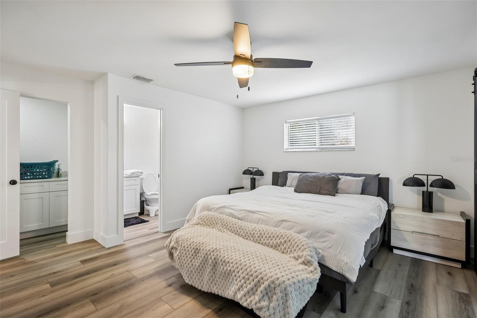 Single Family Residence at 4600 BAYSHORE BLVD NE, ST PETERSBURG, photo 16 of 53
