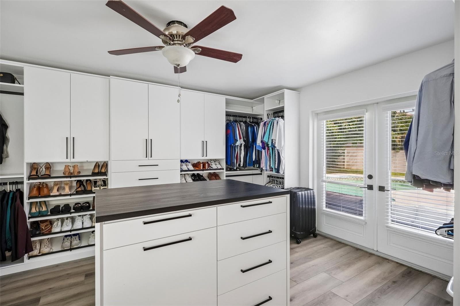 Single Family Residence at 4600 BAYSHORE BLVD NE, ST PETERSBURG, photo 21 of 53