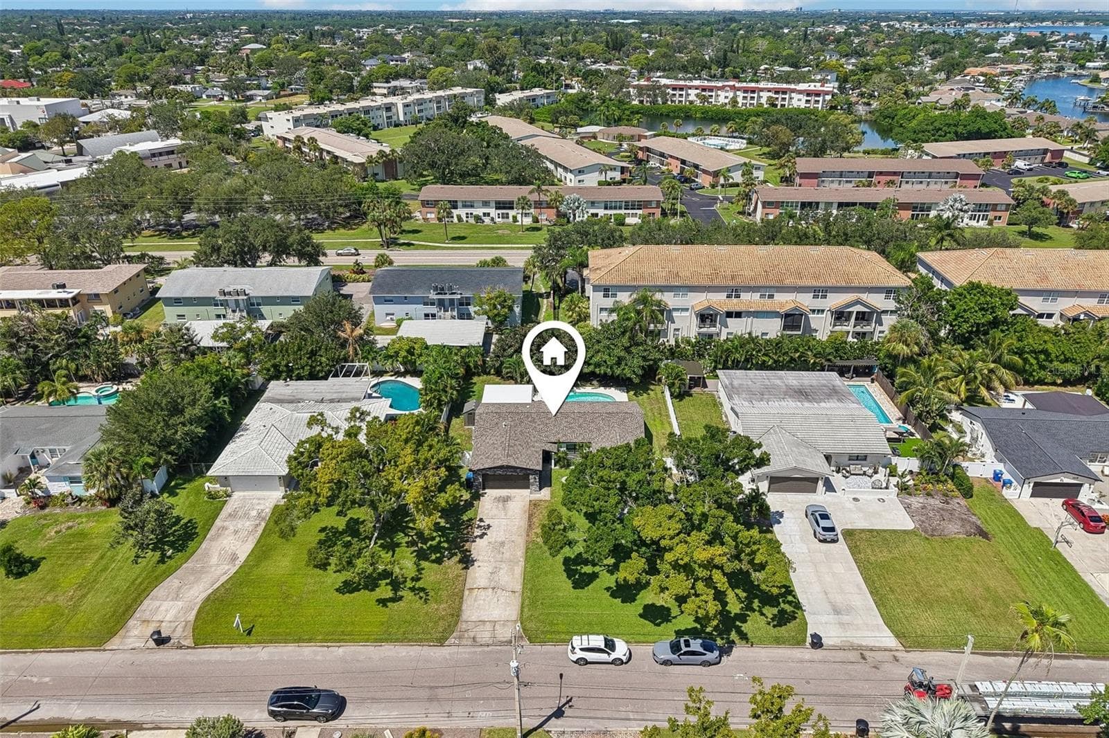 Single Family Residence at 4600 BAYSHORE BLVD NE, ST PETERSBURG, photo 45 of 53